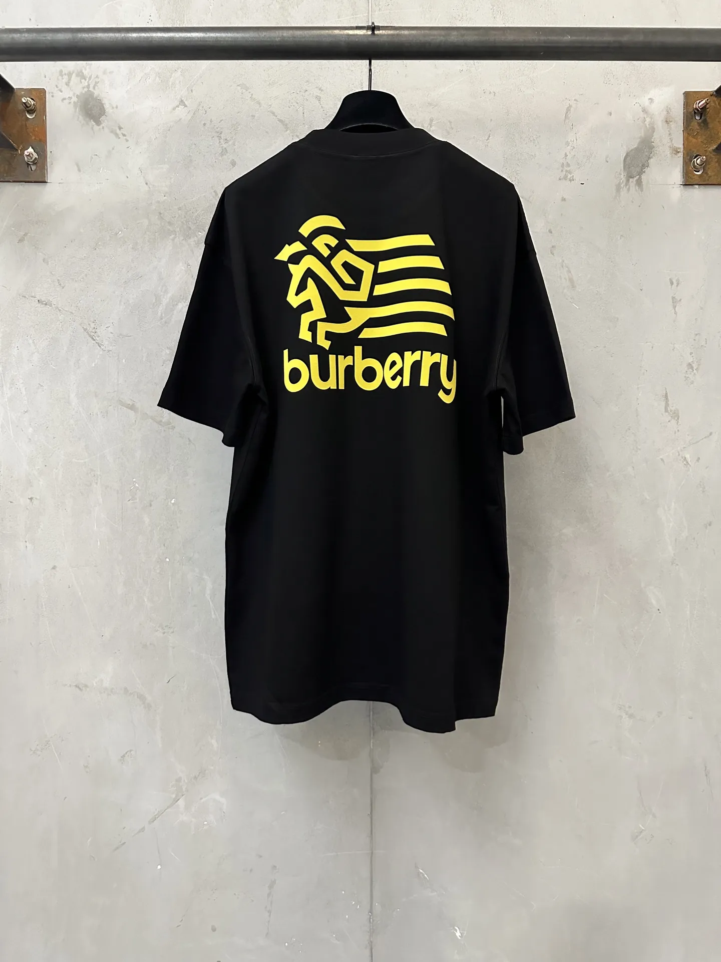 Logo Embroidered Cotton T-Shirt D21023580 — view 2