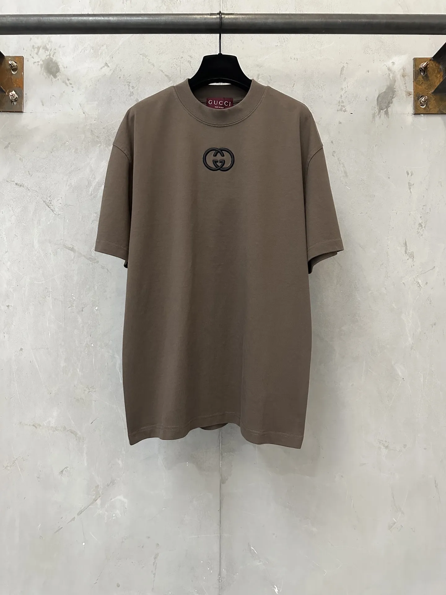 Interlocking G Embroidered Heavyweight T-Shirt D21020213
