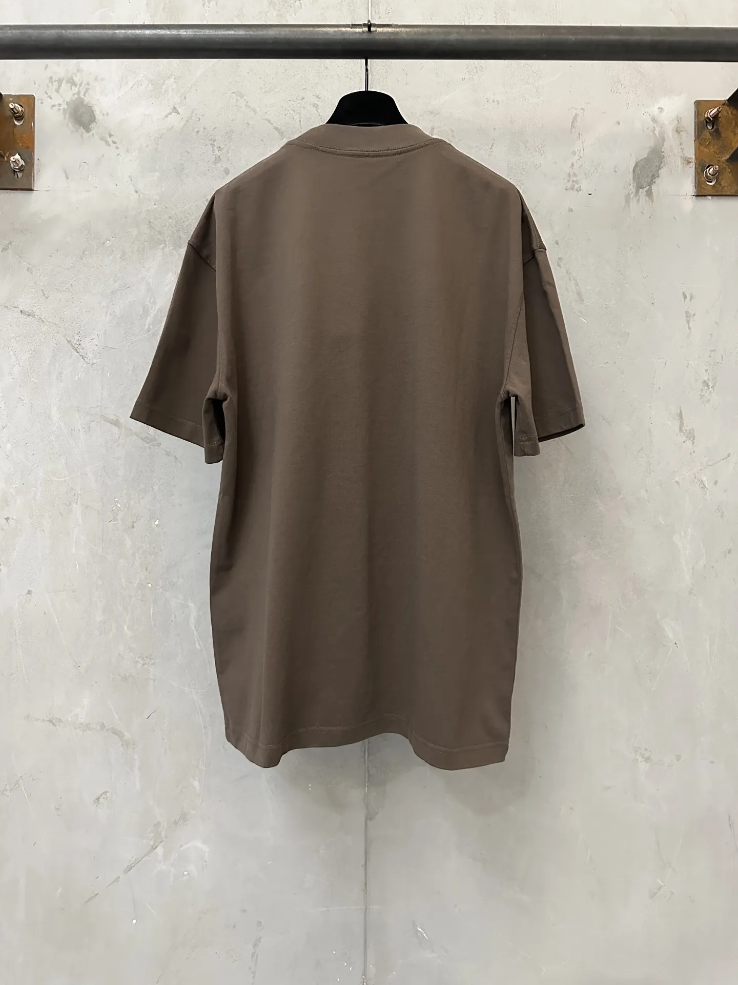 Interlocking G Embroidered Heavyweight T-Shirt D21020213 — view 2