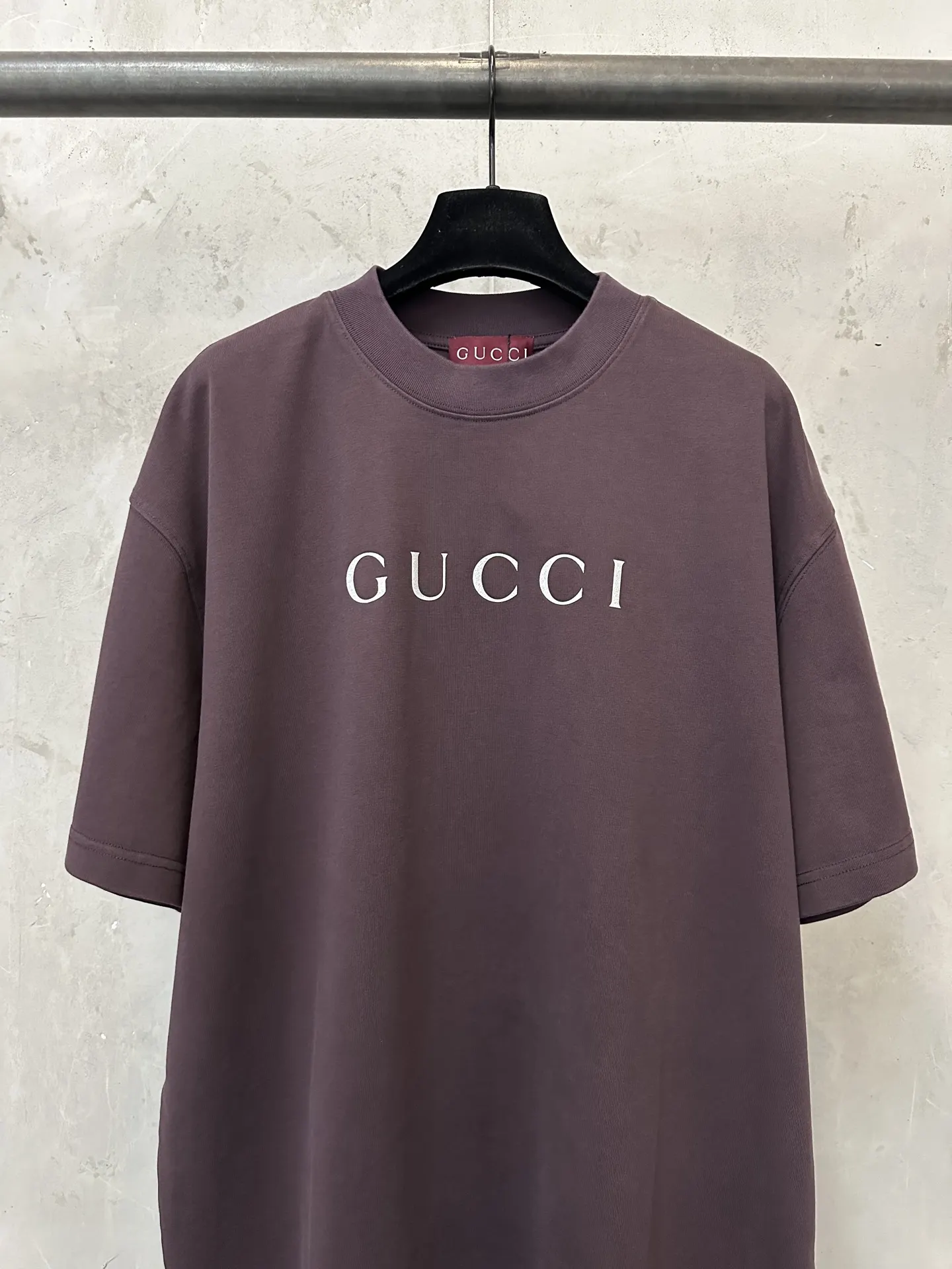 Glitter Logo Heavyweight Cotton T-Shirt D21023557 — view 3