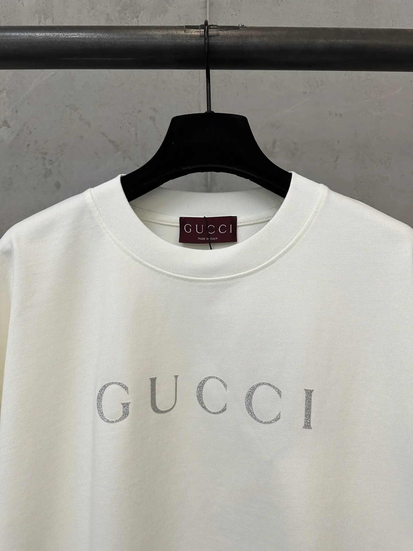 Glitter Logo Heavyweight Cotton T-Shirt D21023556 — view 5