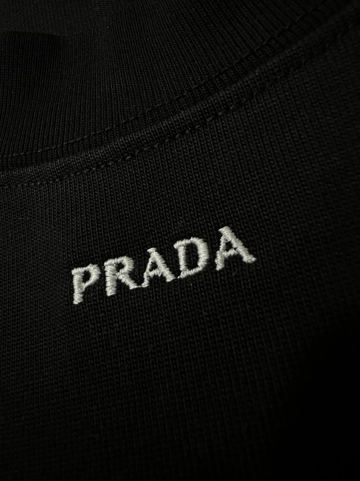 Logo-Embroidered Heavyweight Cotton T-Shirt D21020214 — view 8