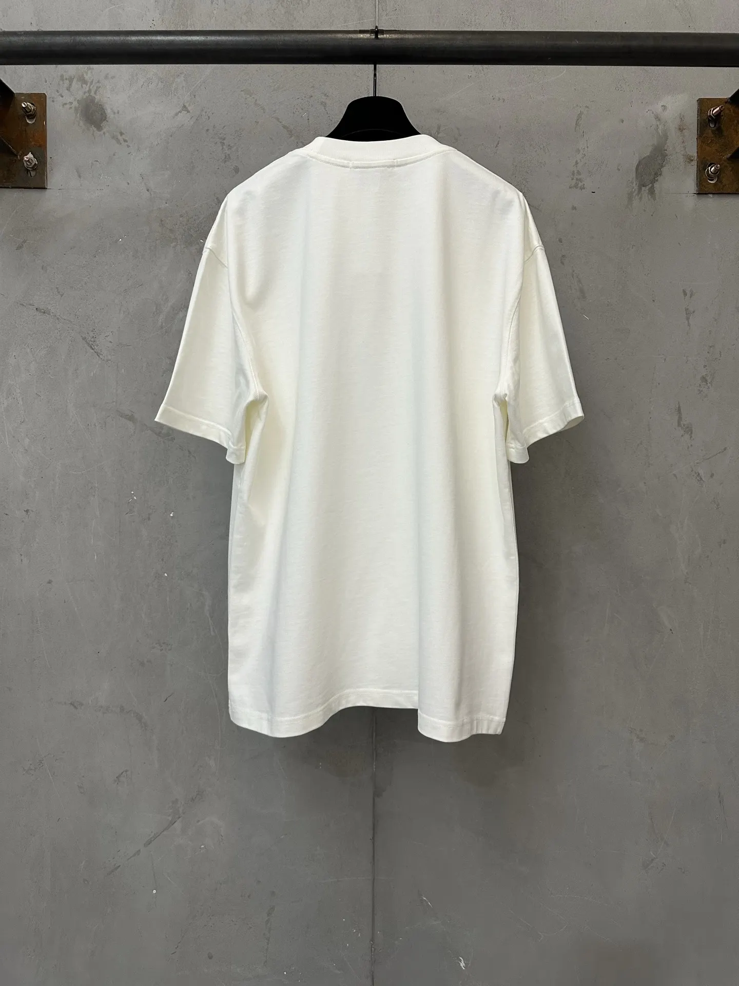 Leather Patch Heavyweight Cotton T-Shirt D21021804 — view 2