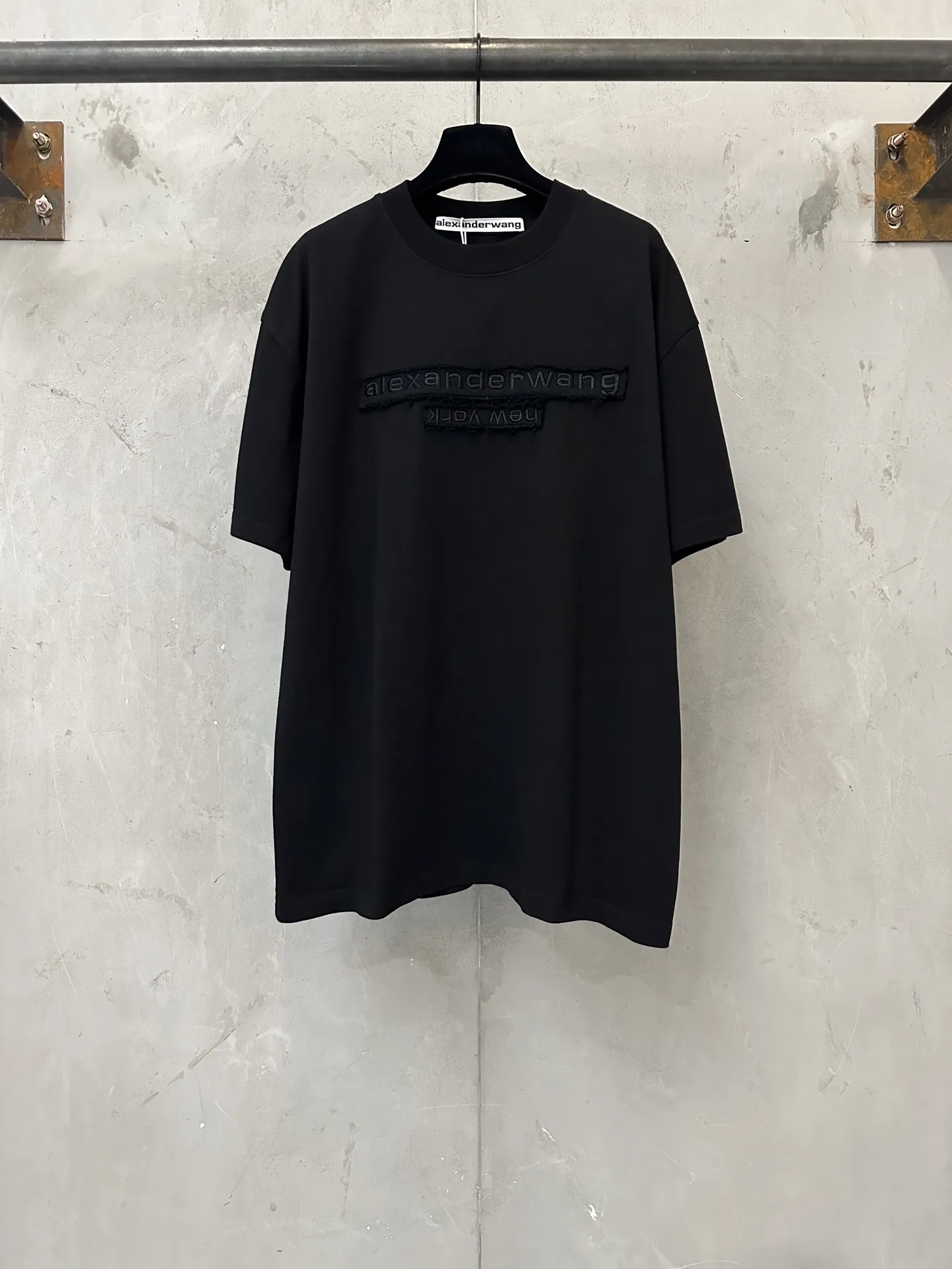 Logo Patch Heavyweight Cotton T-Shirt D21524420