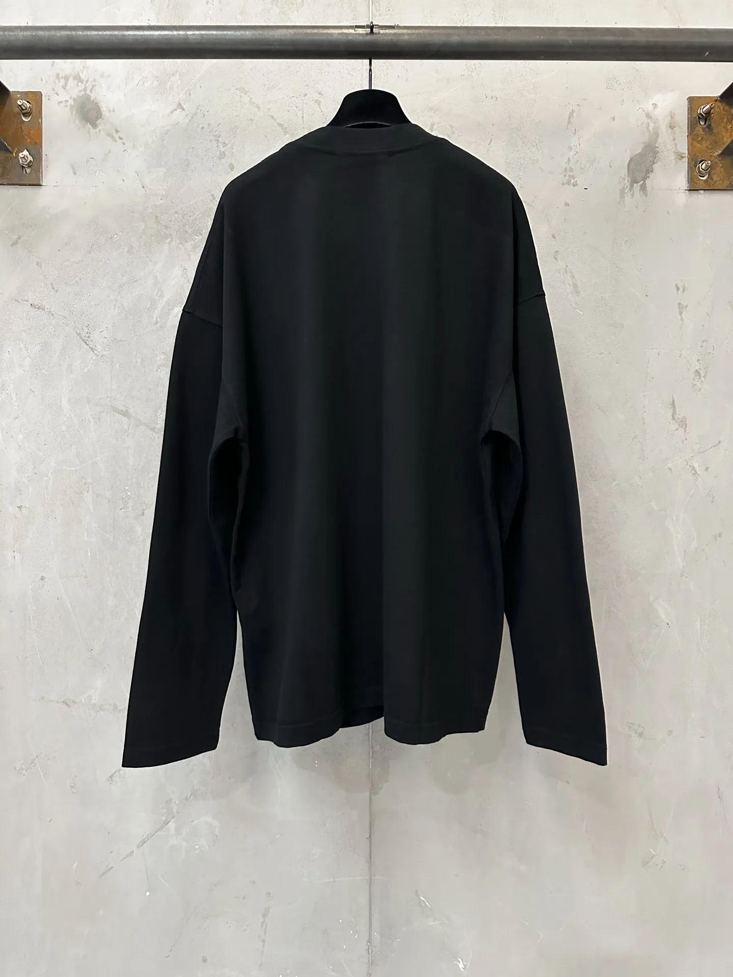 Acne Studios Love Inside Long-Sleeve T-Shirt D22020177 — view 2