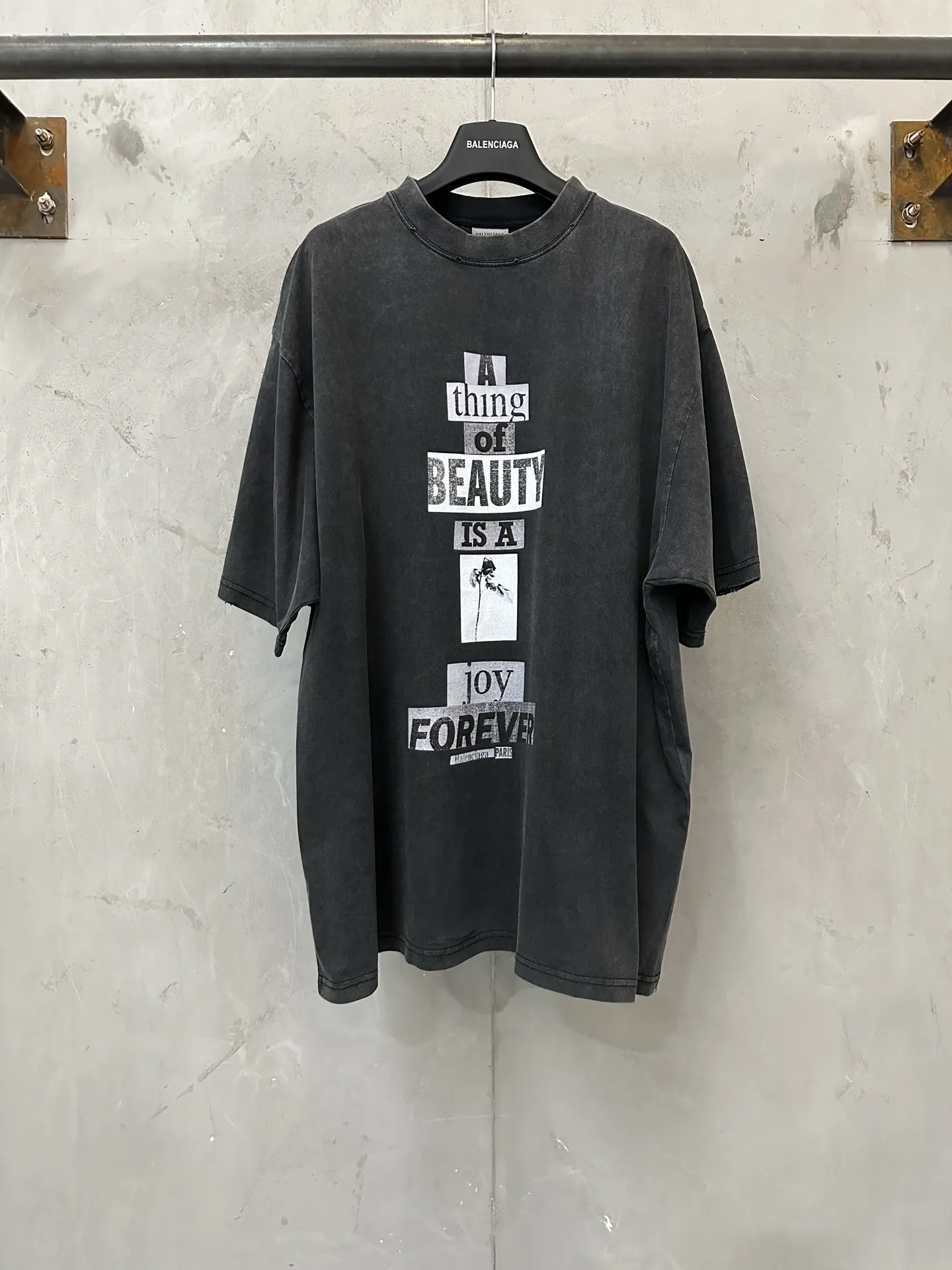 Vintage-Wash Graphic Print T-Shirt D22023534