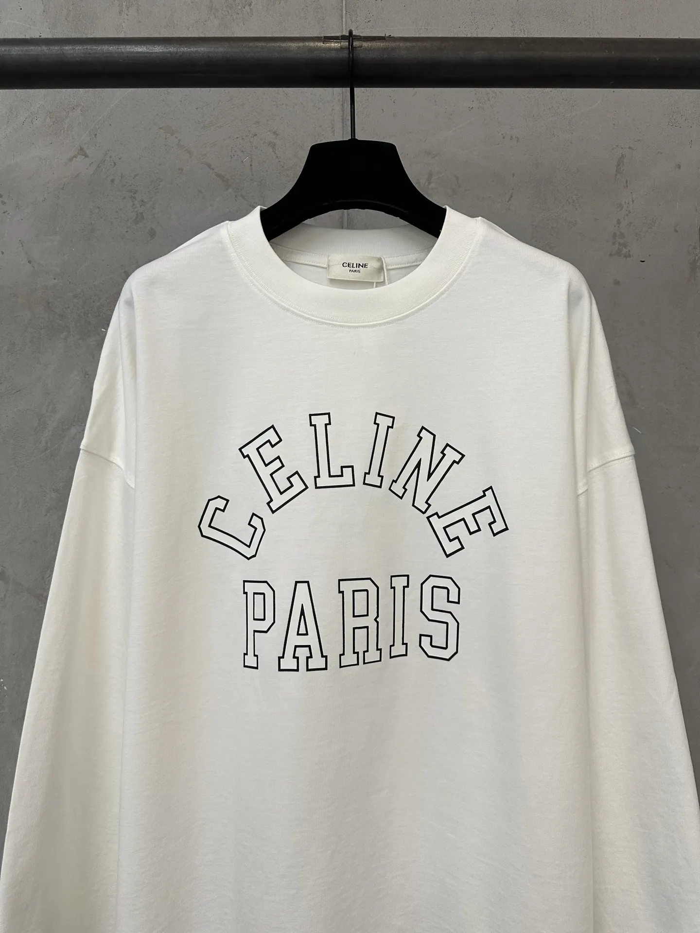 Logo Print Long-Sleeve Cotton T-Shirt D22024418 — view 3