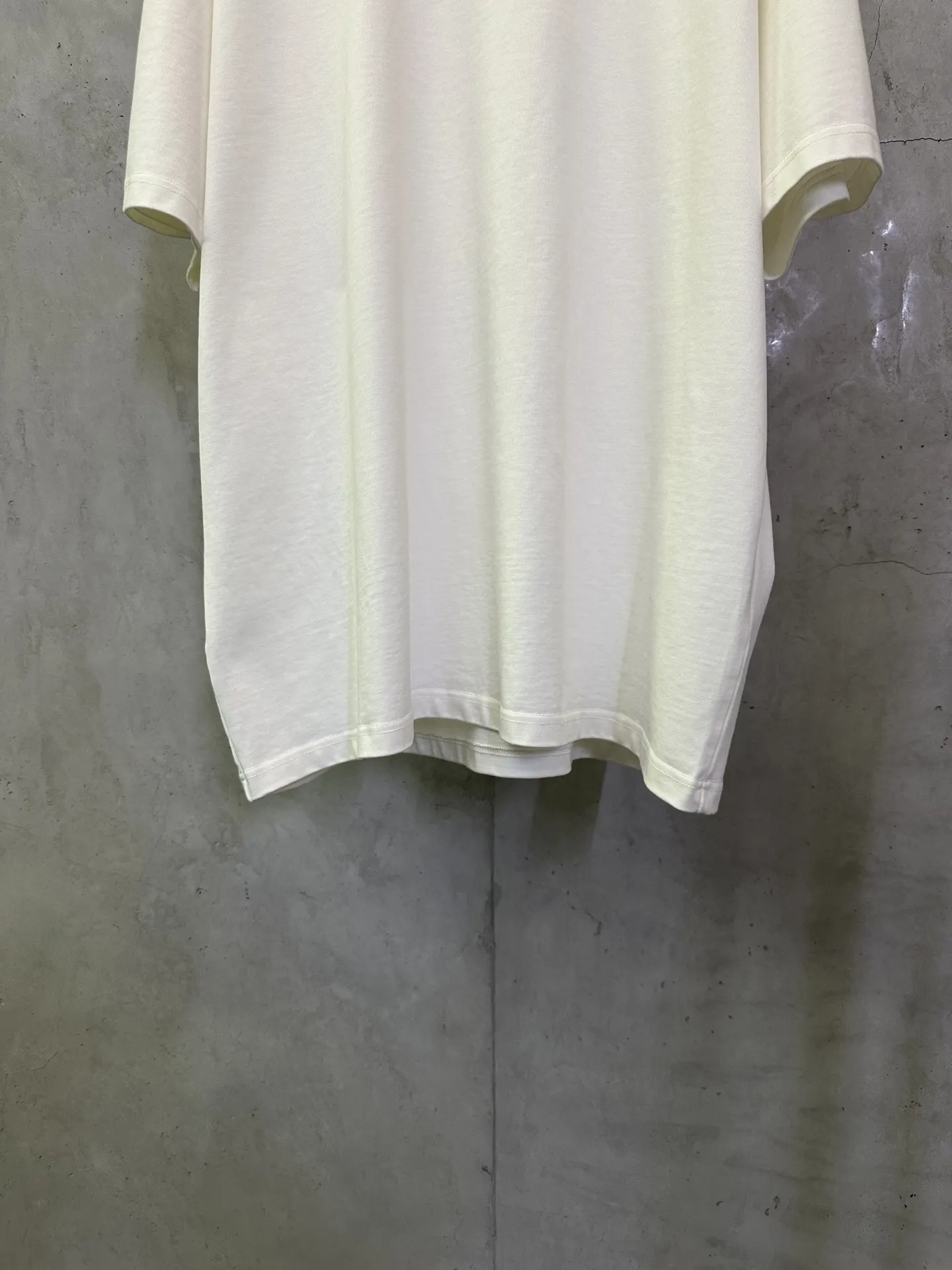 Logo Print Heavyweight Cotton T-Shirt D22015718 — view 4