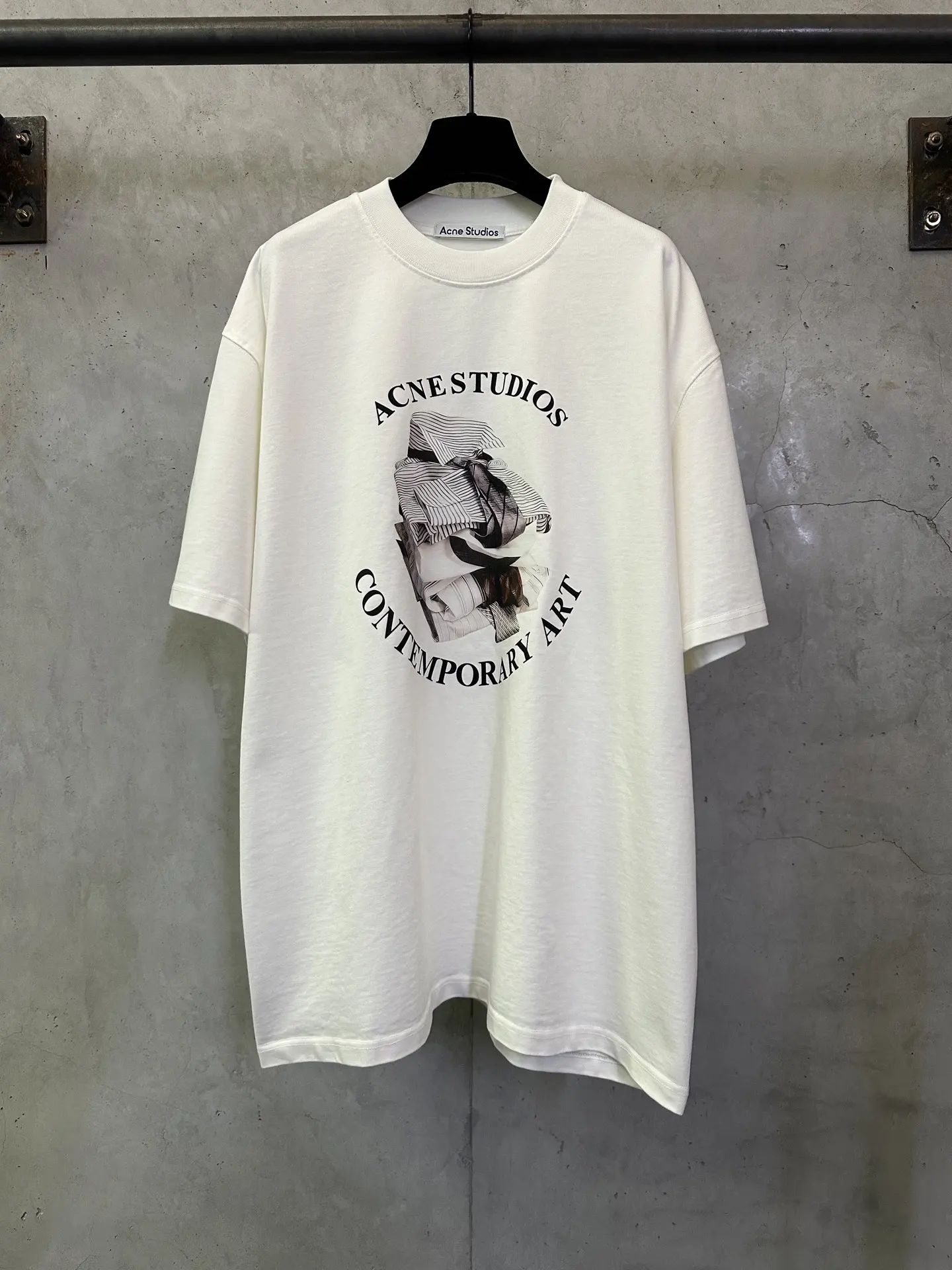 Contemporary Art Graphic T-Shirt D22015689