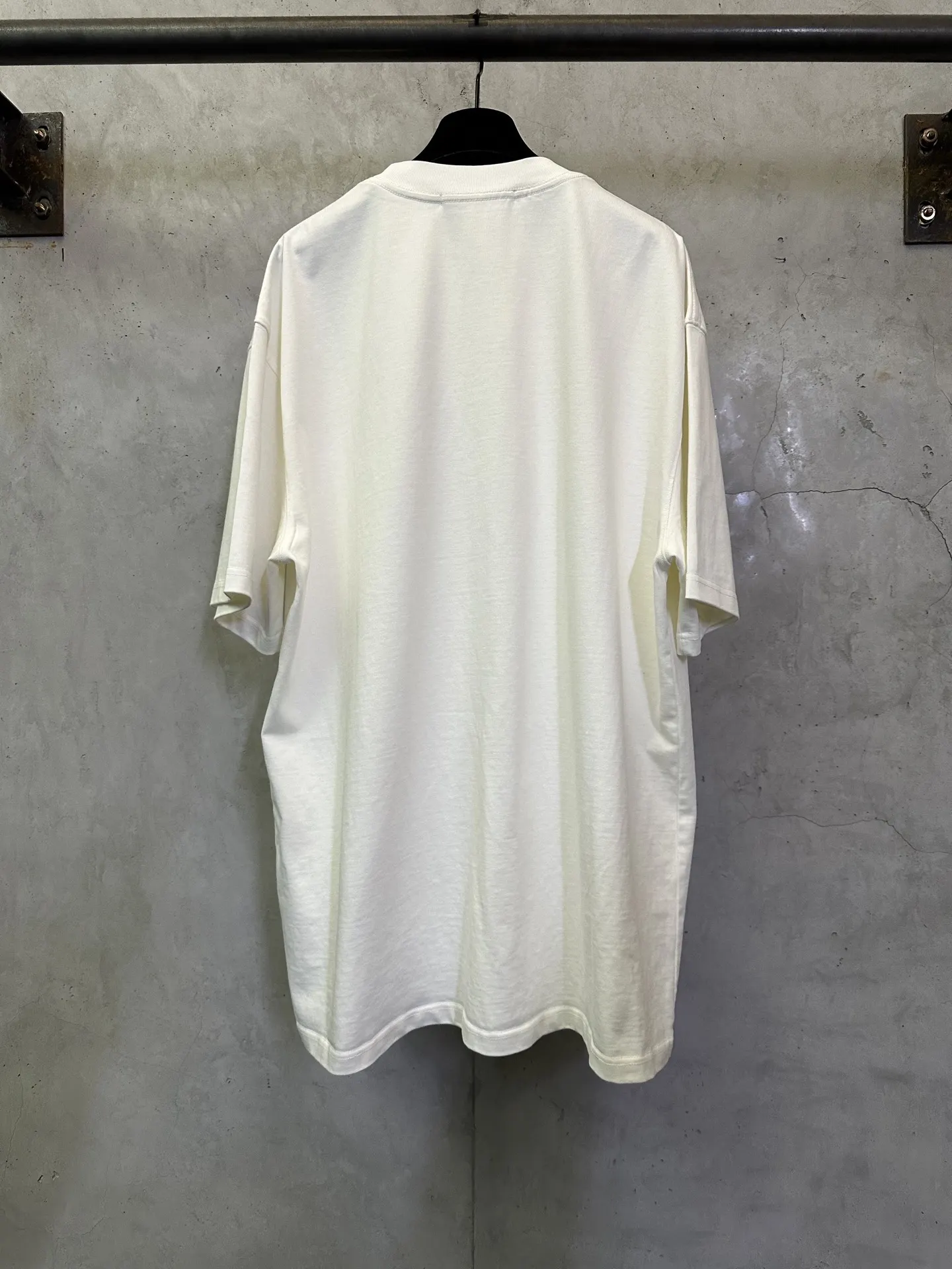 Logo Print Heavyweight Cotton T-Shirt D22012800 — view 2