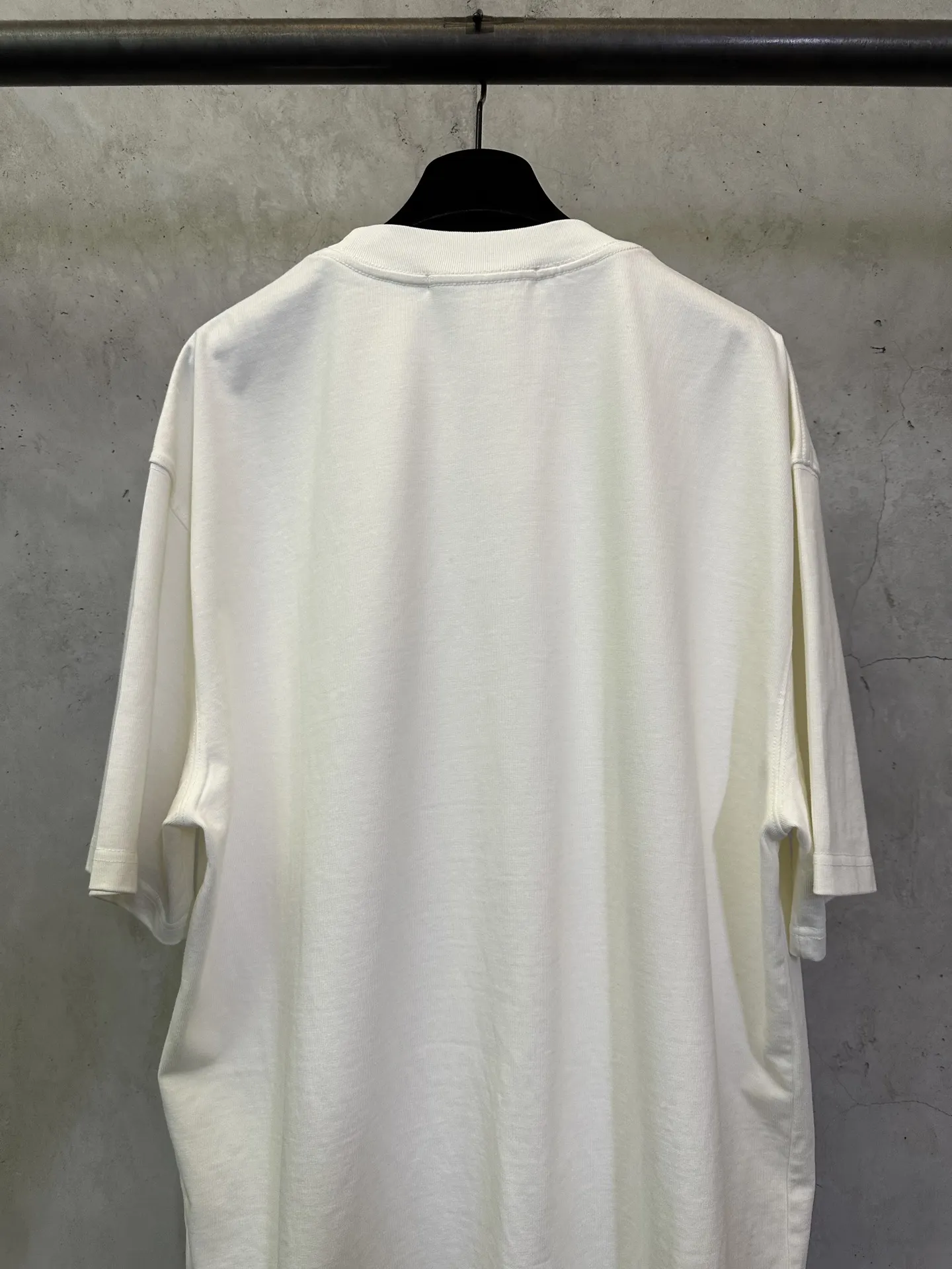 Logo Print Heavyweight Cotton T-Shirt D22012800 — view 5