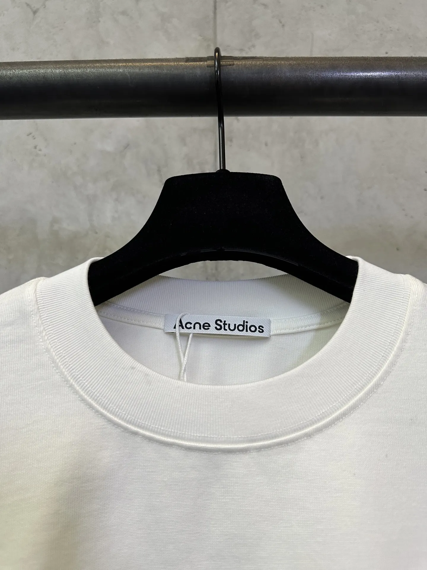 Logo Print Heavyweight Cotton T-Shirt D22012800 — view 7