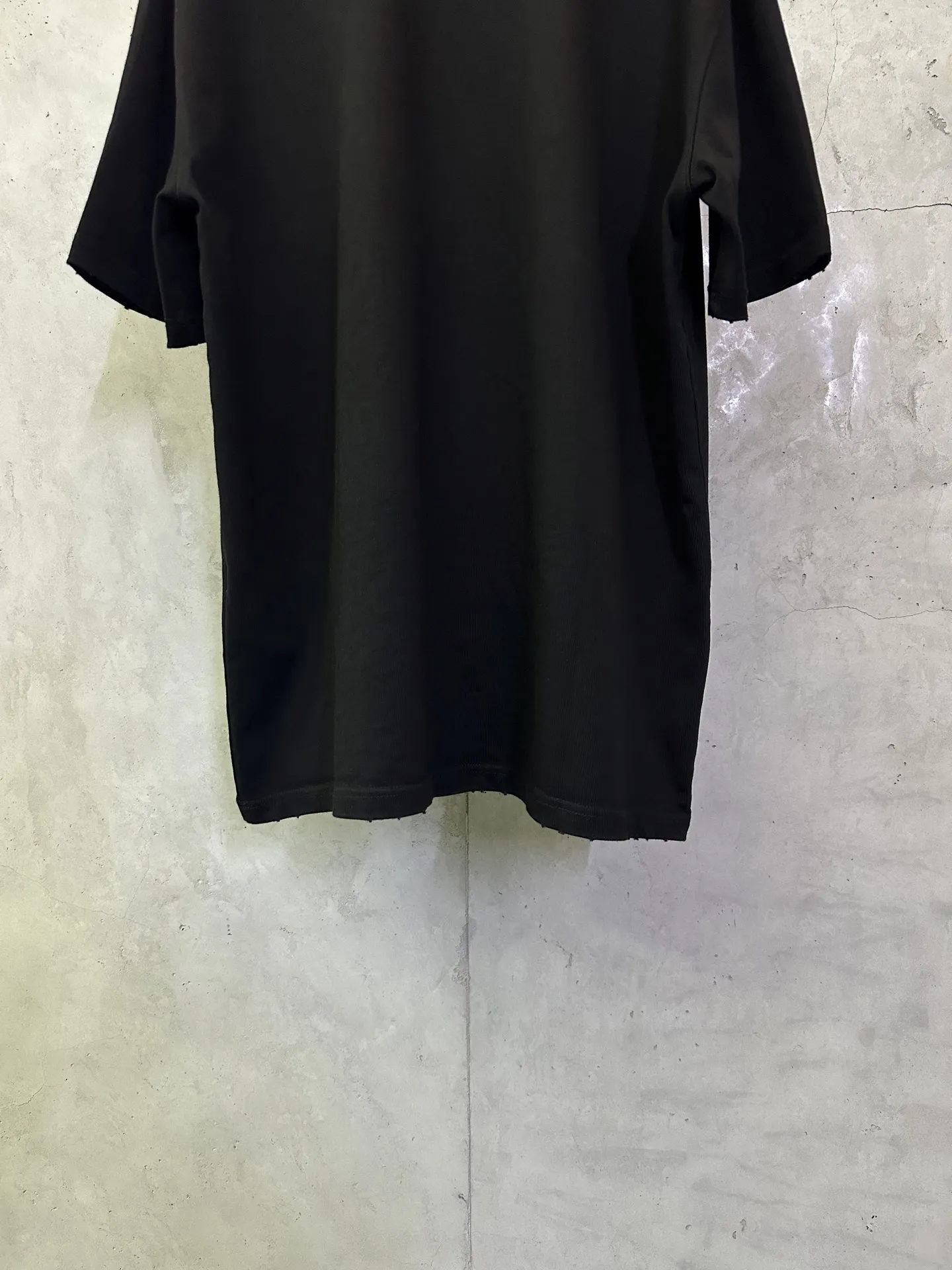 Logo Graphic Heavyweight Cotton T-Shirt D22012877 — view 4