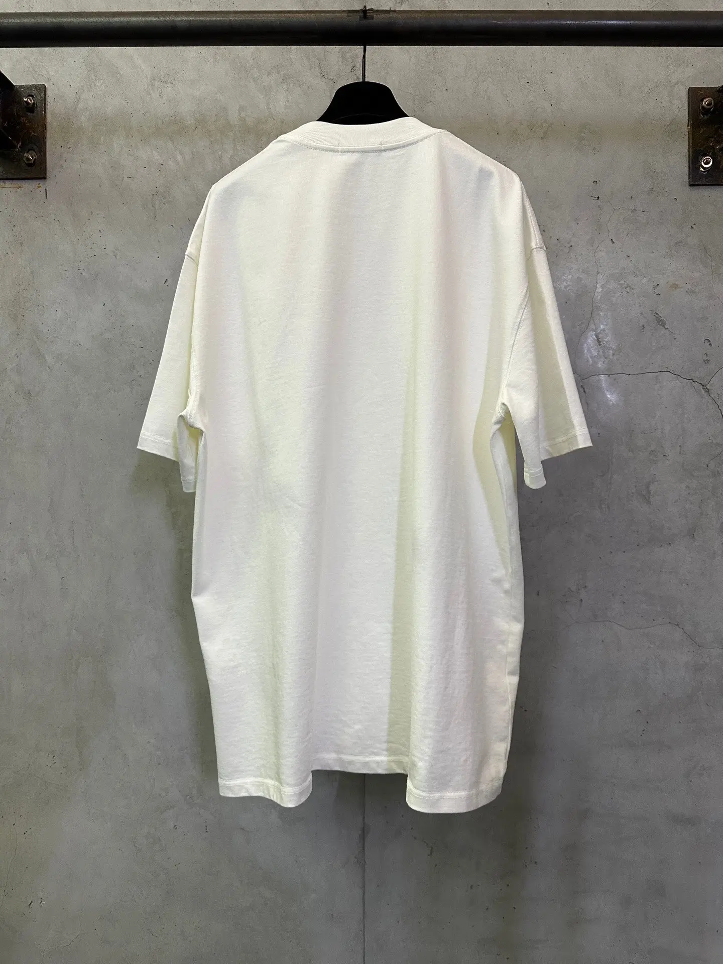 Logo Print Heavyweight Cotton T-Shirt D22015698 — view 2