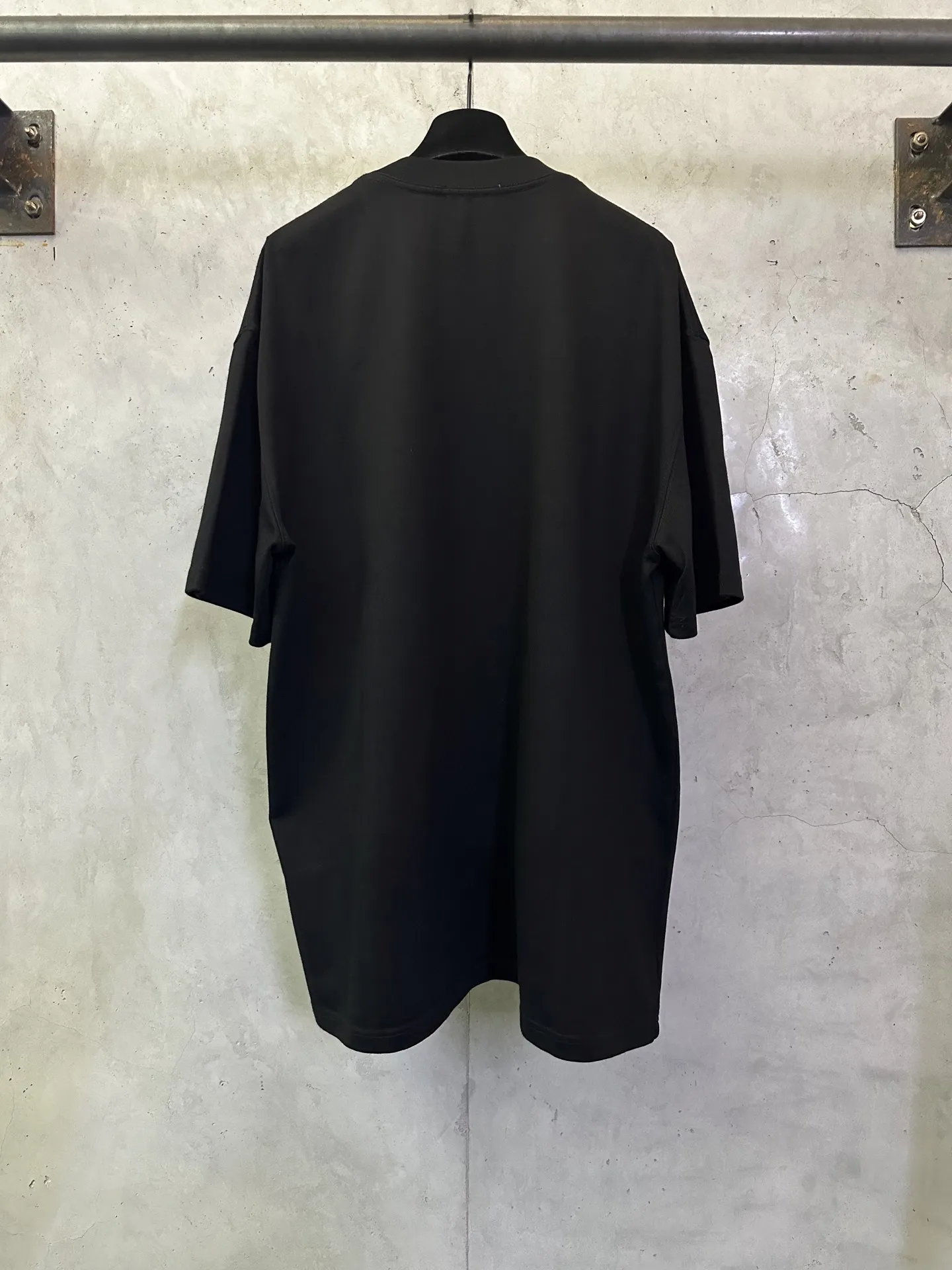 Logo-Print Heavyweight Cotton T-Shirt D22012866 — view 2