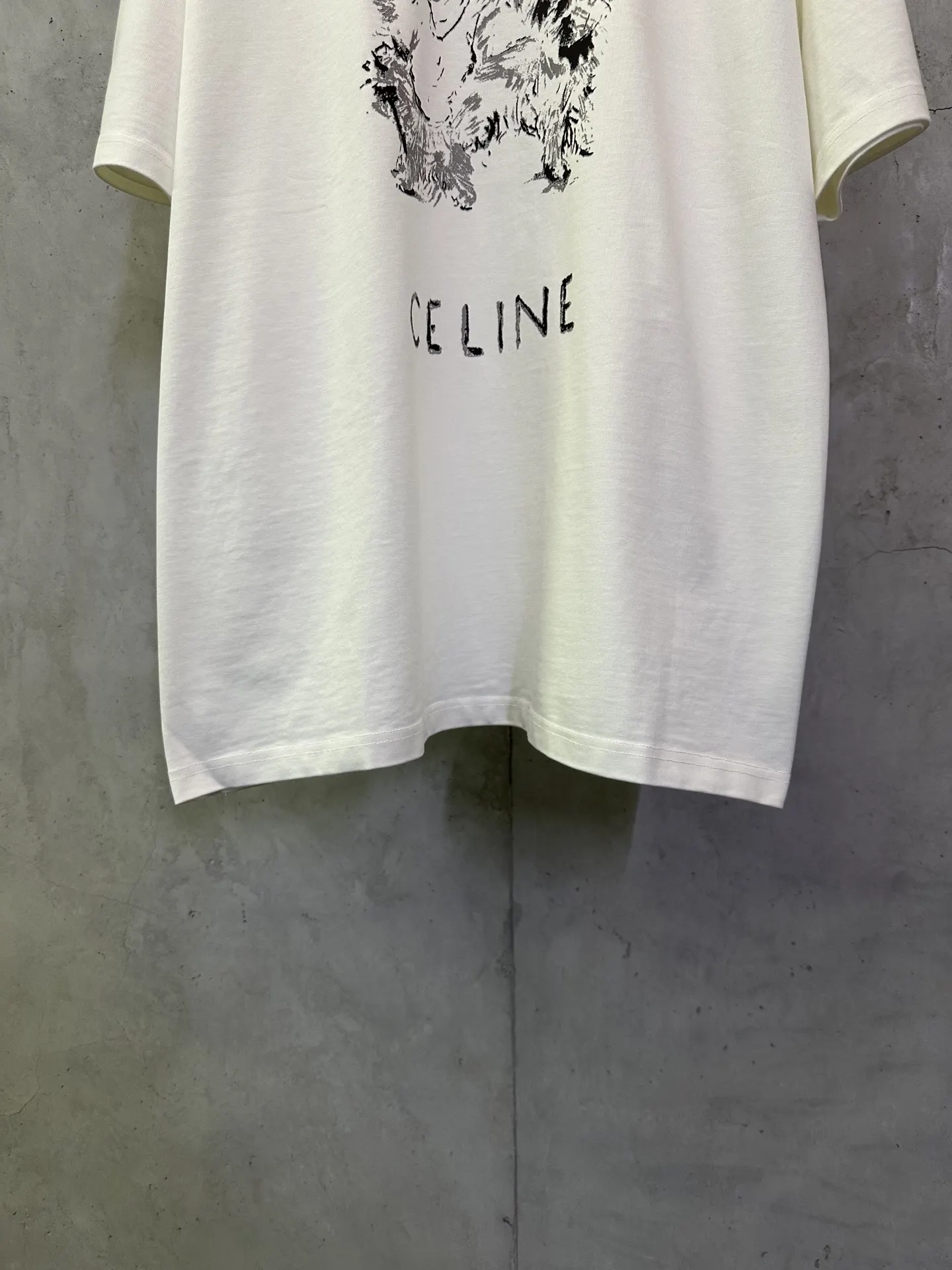 Dog Print Heavyweight Cotton T-Shirt D22012837 — view 4