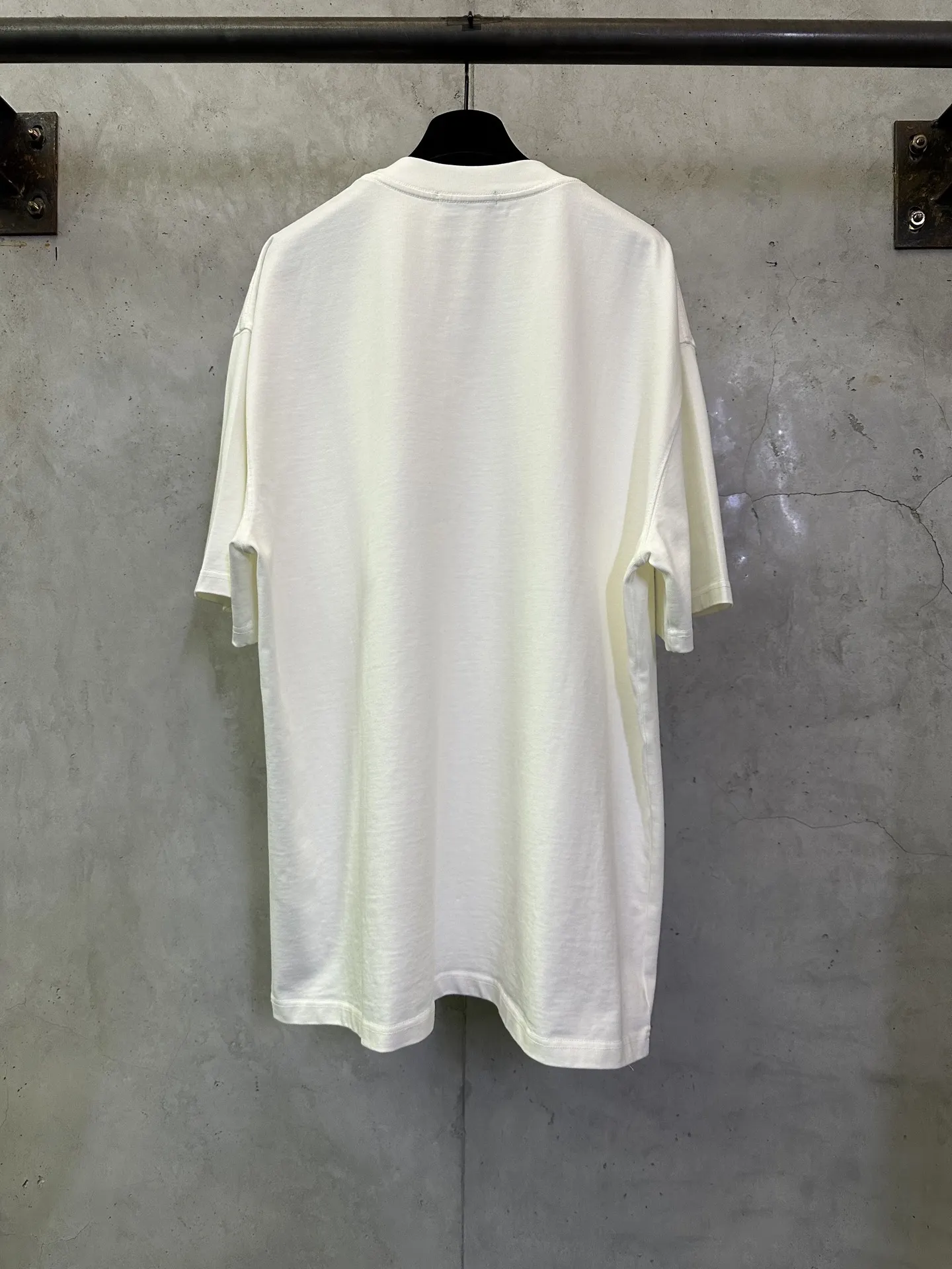 Logo Graphic Heavyweight Cotton T-Shirt D22012878 — view 2