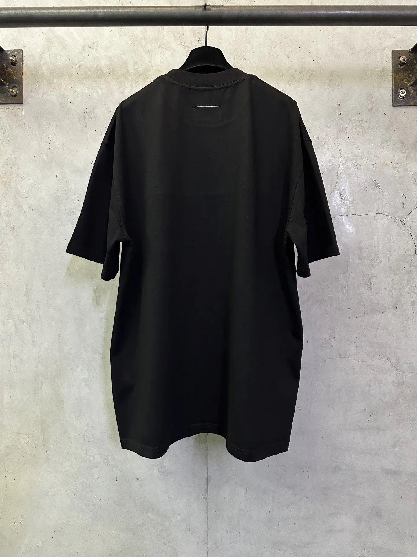 MM6 Maison Margiela Logo Print Heavyweight Cotton T-Shirt D22012890 — view 2