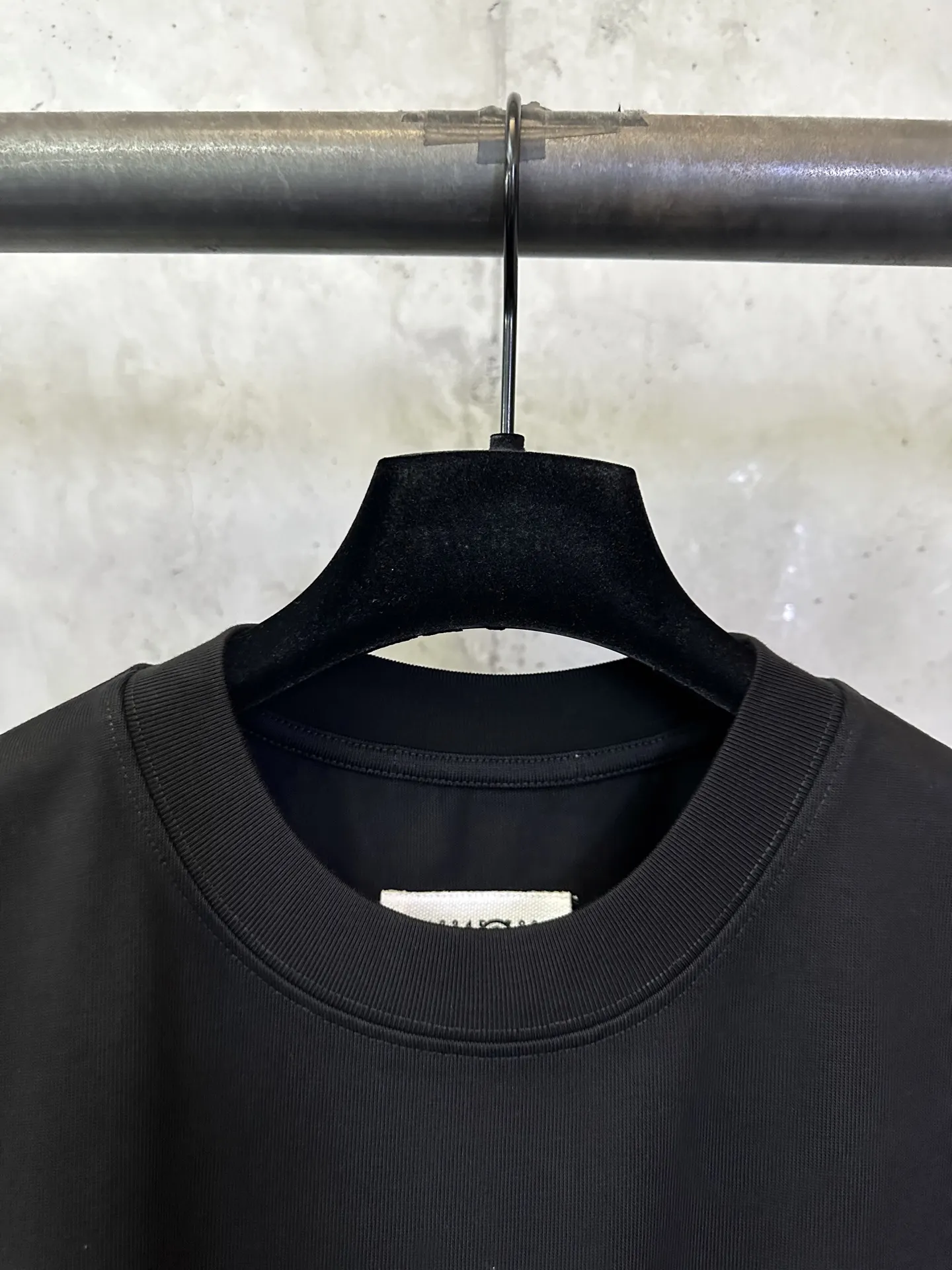MM6 Maison Margiela Logo Print Heavyweight Cotton T-Shirt D22012890 — view 7