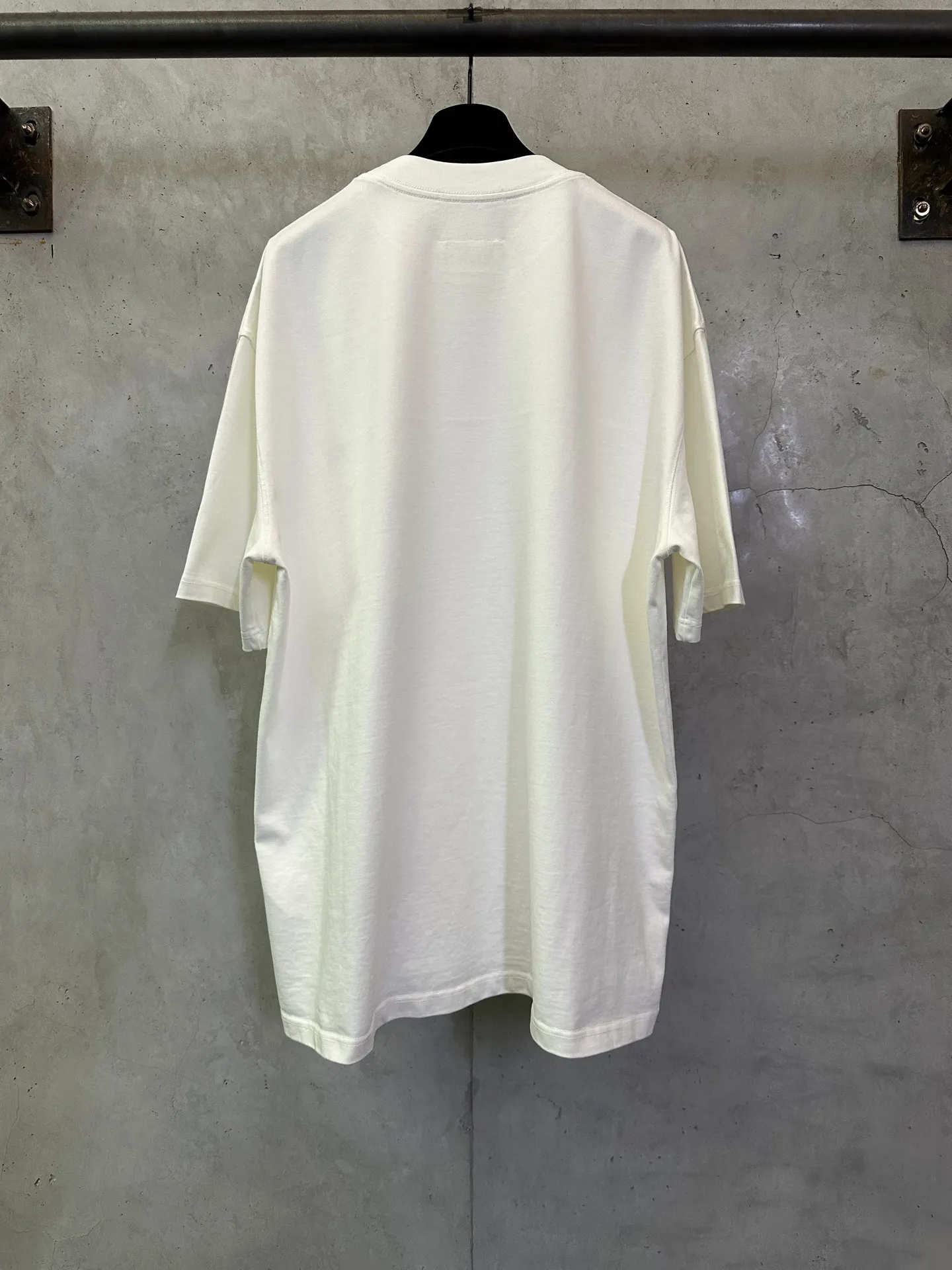 MM6 Logo Print Heavyweight Cotton T-Shirt D22012889 — view 2