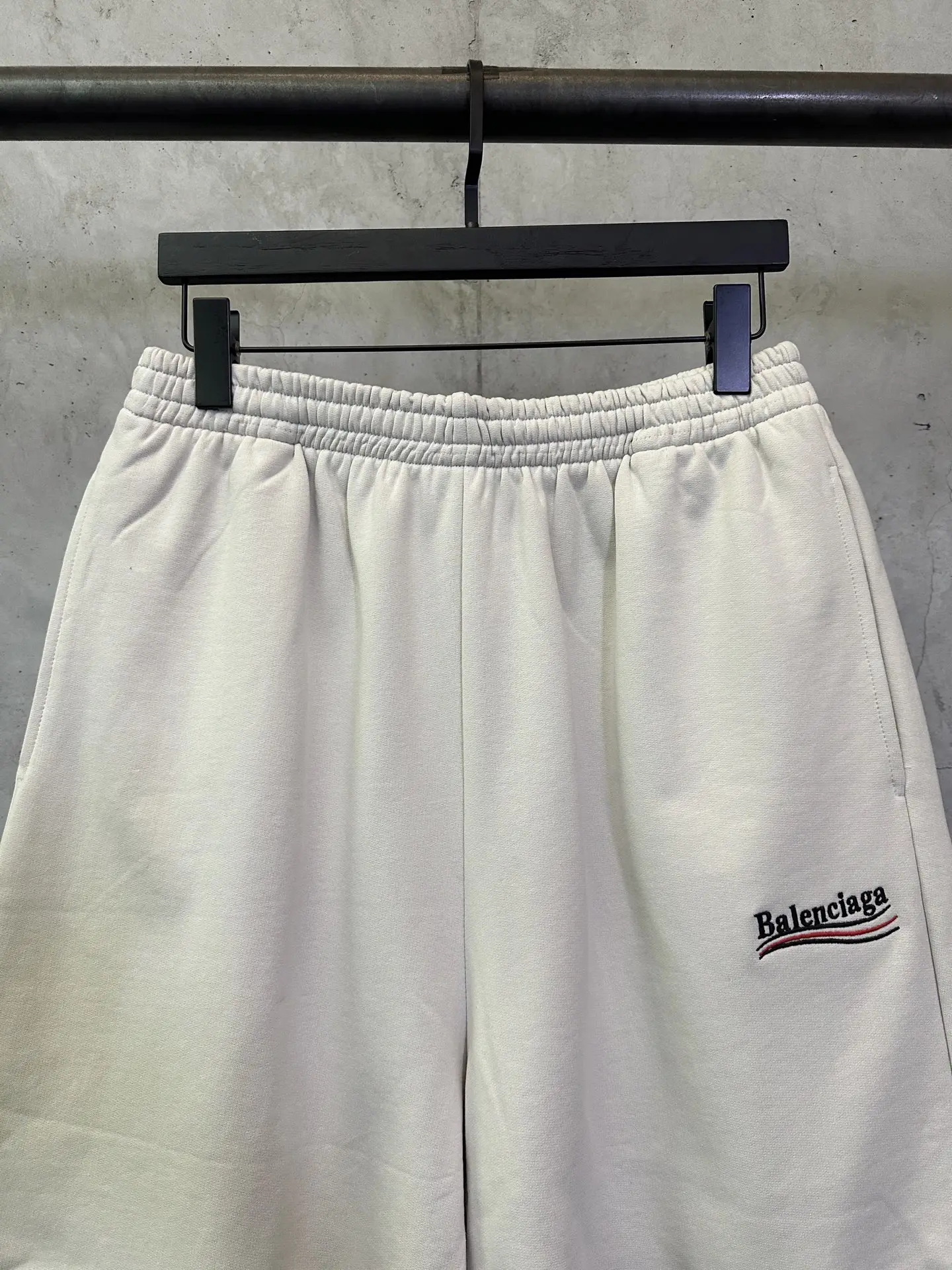 Logo-Embroidered Cotton-Jersey Shorts D22512854 — view 3