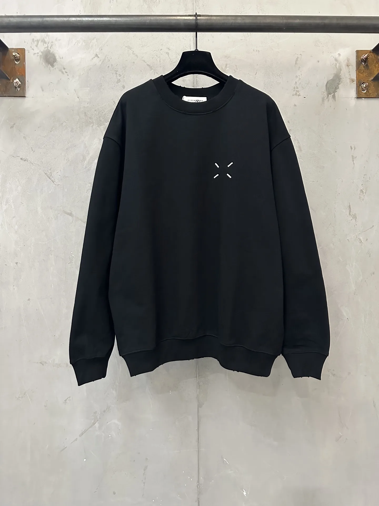 MM6 Maison Margiela Four-Stitch Crew-Neck Sweatshirt D25021821