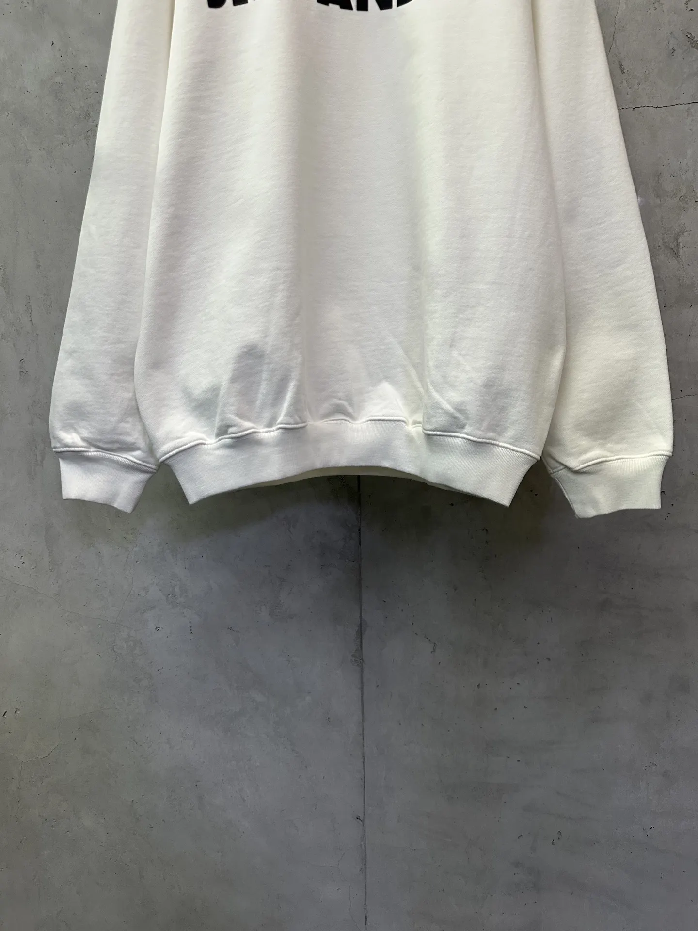 Logo Print Heavyweight Cotton Sweatshirt D25024402 — view 4