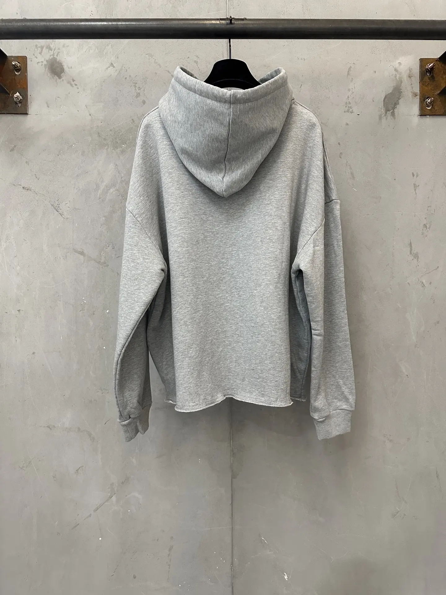 MM6 Distressed Hem Logo Hoodie D27021815 — view 2