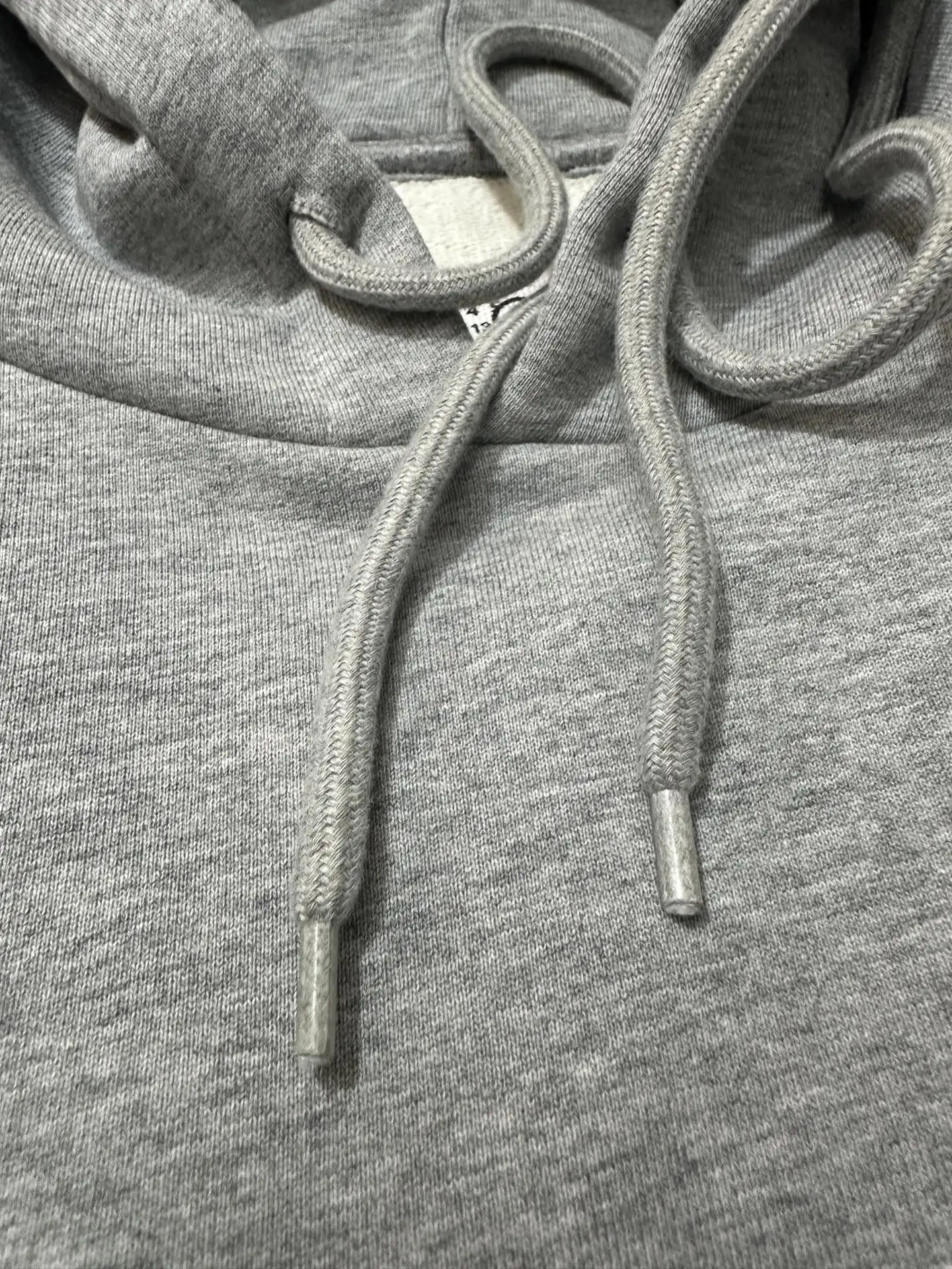 MM6 Distressed Hem Logo Hoodie D27021815 — view 7