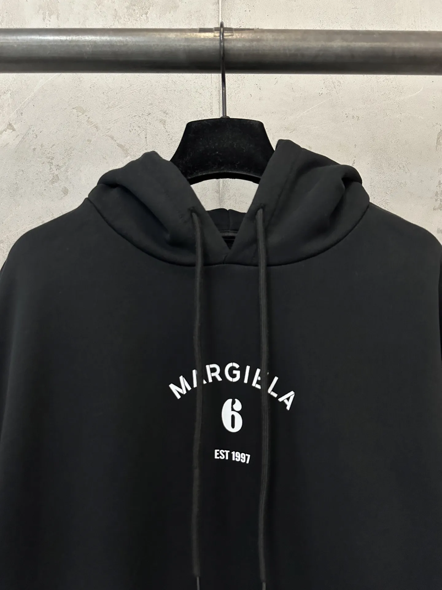MM6 Maison Margiela Number 6 Logo Hoodie D27021954 — view 5