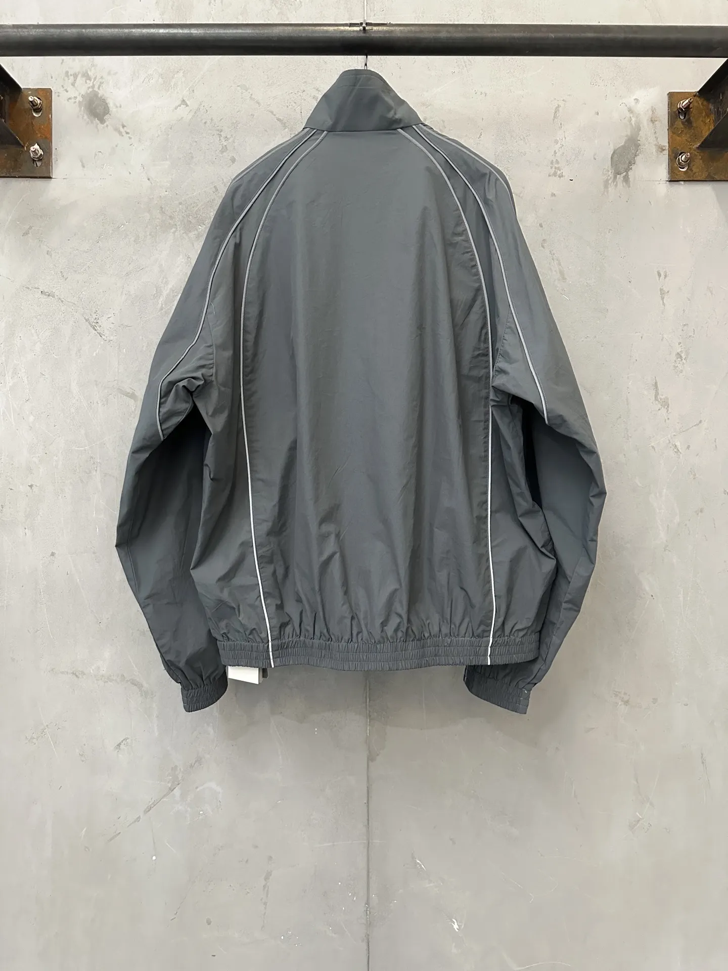 Reflective Logo Crinkled Nylon Track Jacket D31018968 — view 2