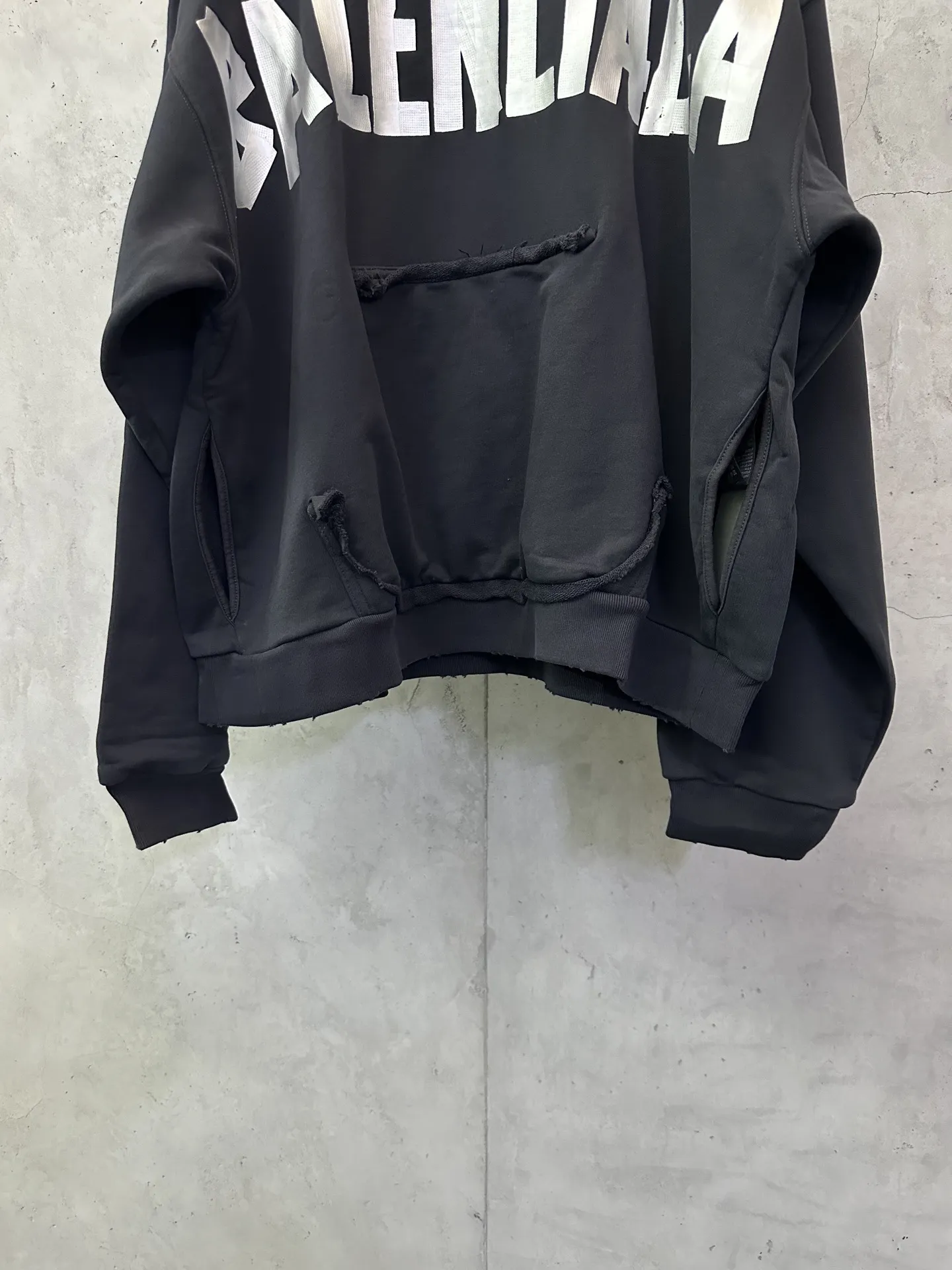 Distressed Logo-Print Cotton-Fleece Hoodie D32020236 — view 4