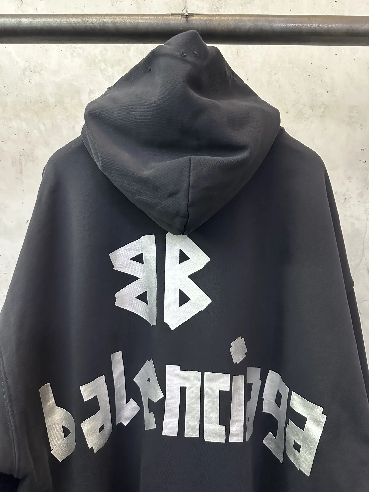 Distressed Logo-Print Cotton-Fleece Hoodie D32020236 — view 5