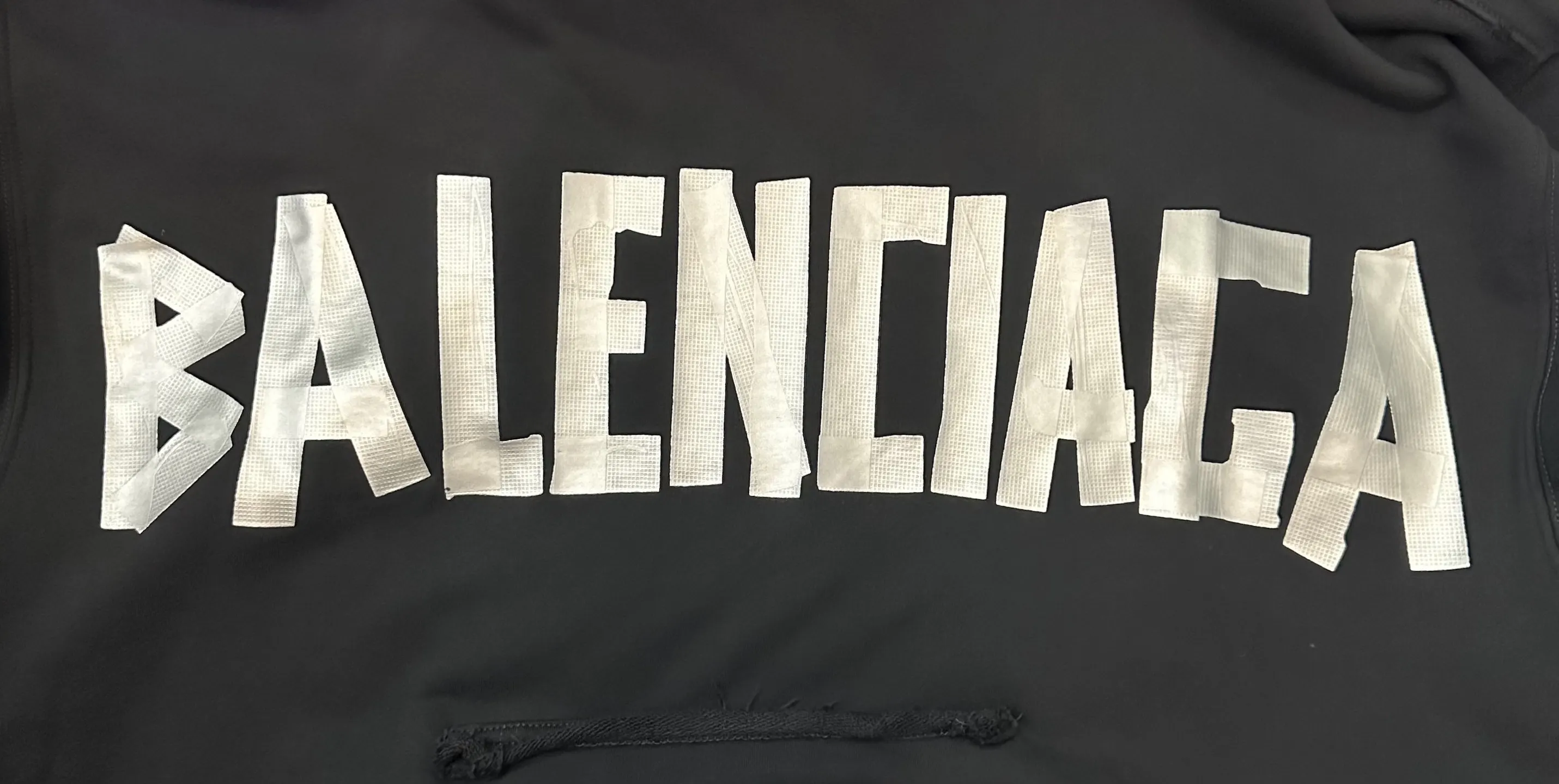 Distressed Logo-Print Cotton-Fleece Hoodie D32020236 — view 8