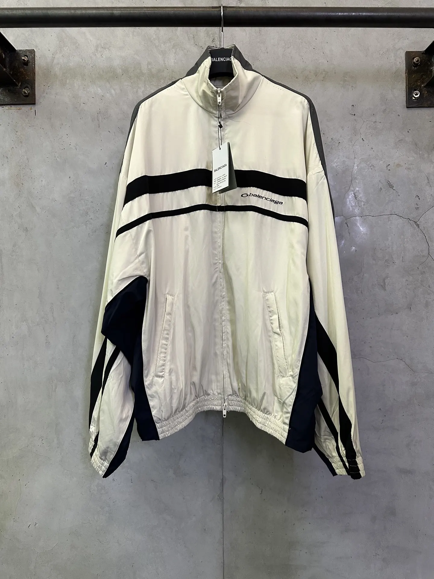 Color-Block Oversized Track Jacket D32012815