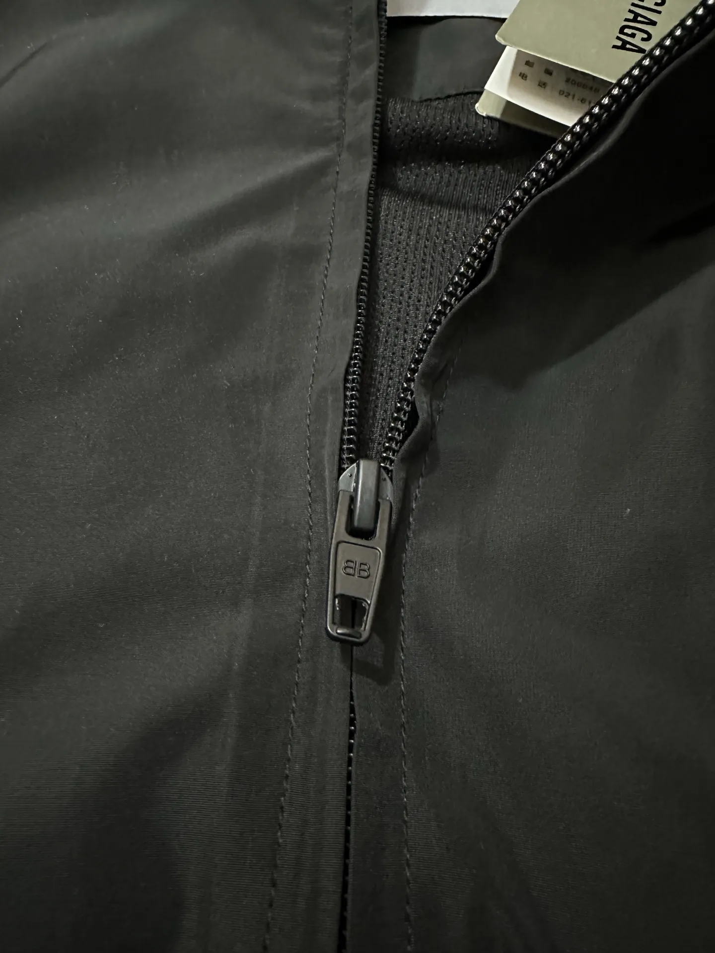 Logo-Print Reflective Trim Track Jacket D33023512 — view 7