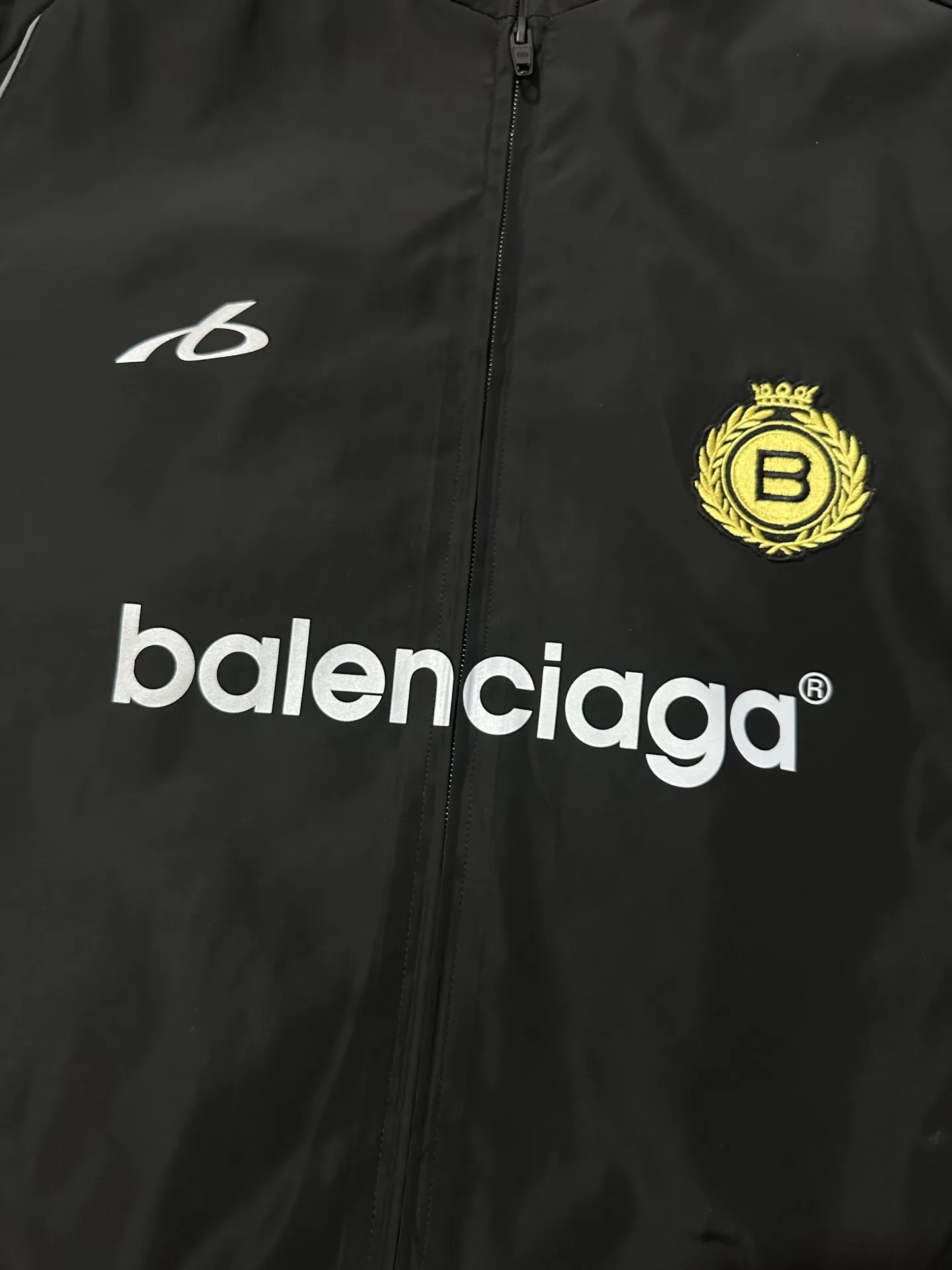 Logo-Print Reflective Trim Track Jacket D33023512 — view 8