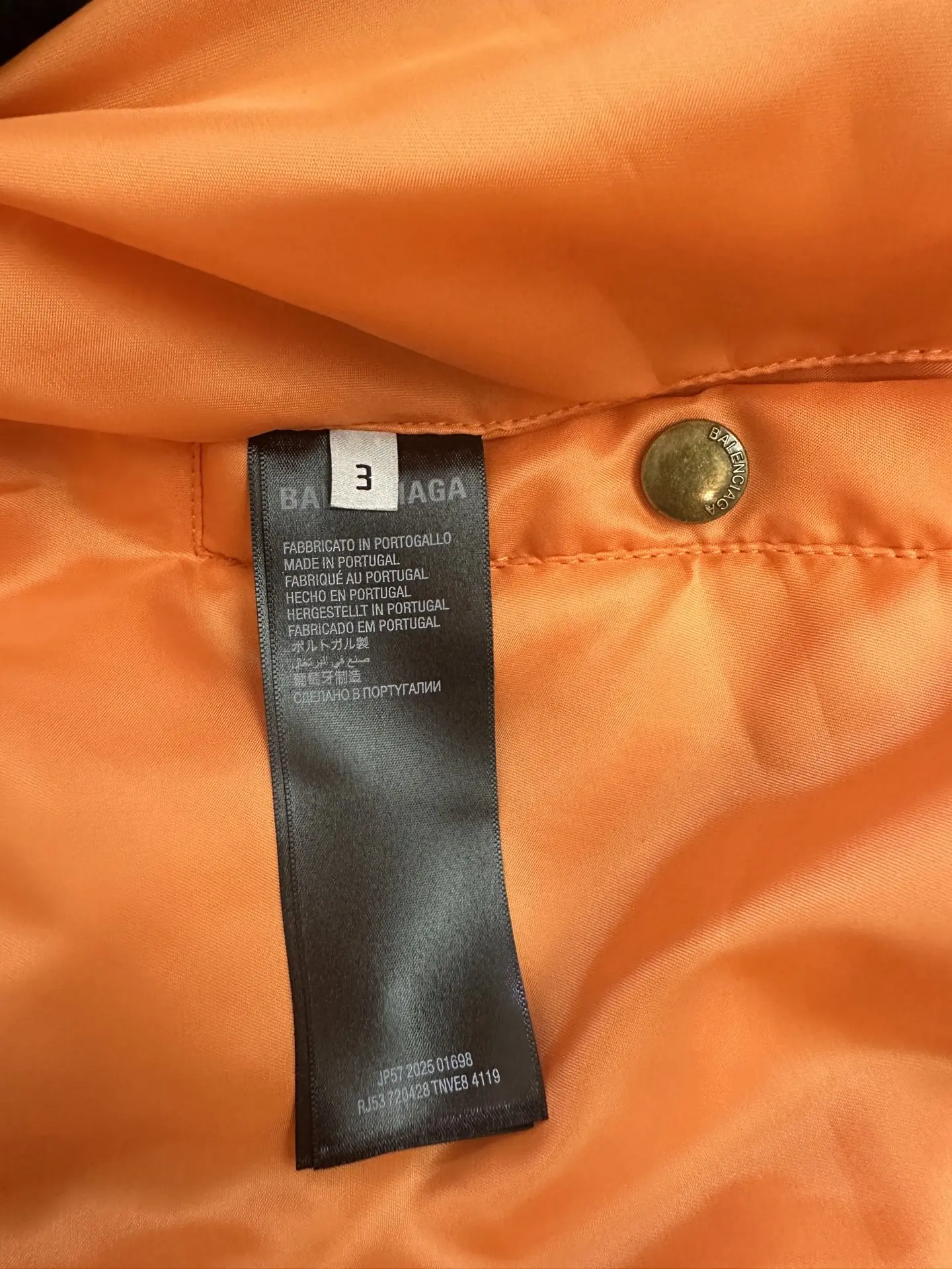 WFP Embroidered Hooded Bomber Jacket D47025021 — view 9