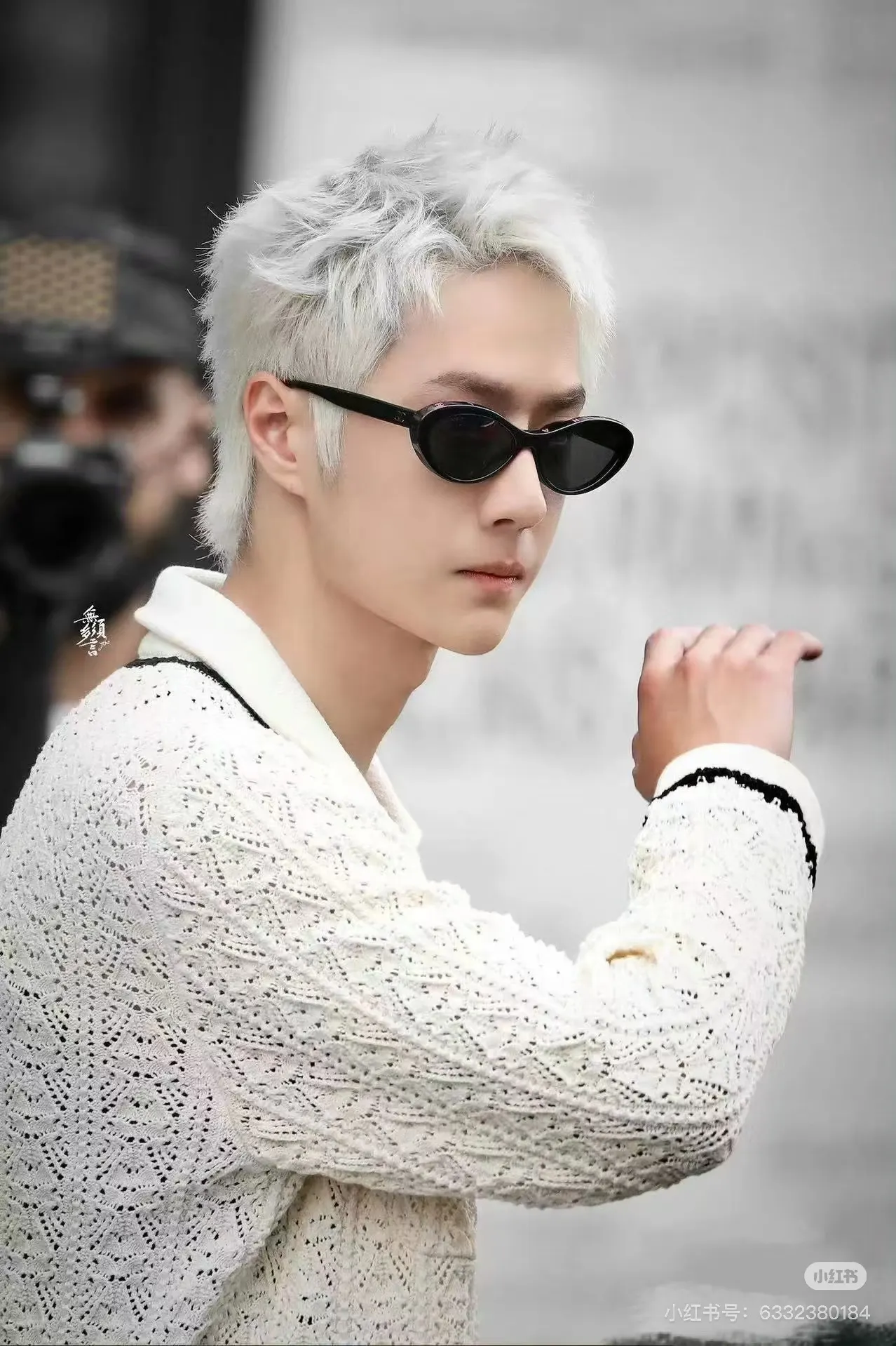 Chanel Cat-Eye Logo Sunglasses D20017796