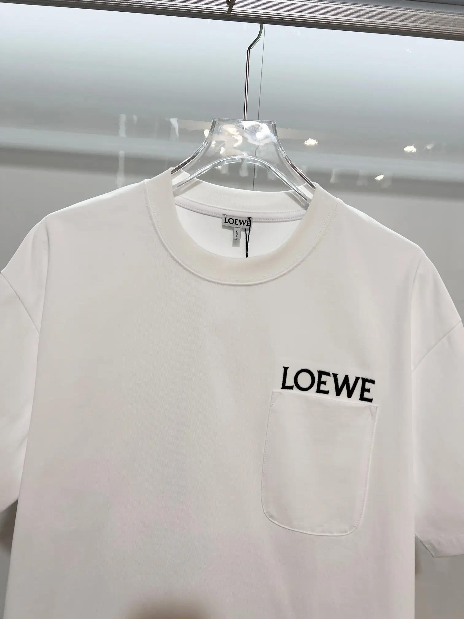 Logo-Embroidered Pocket T-Shirt D13015323 — view 3