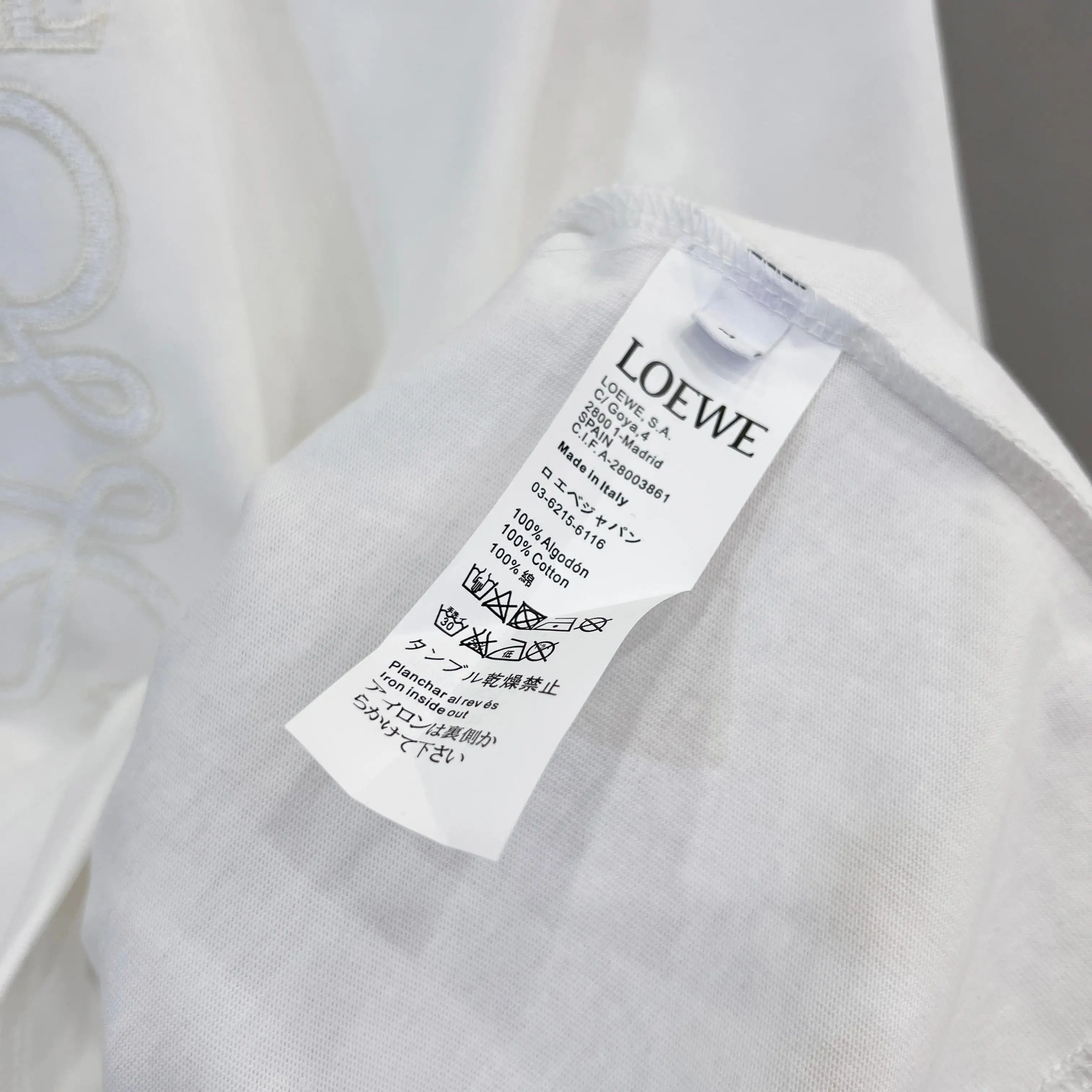 Logo-Embroidered Pocket T-Shirt D13015323 — view 9