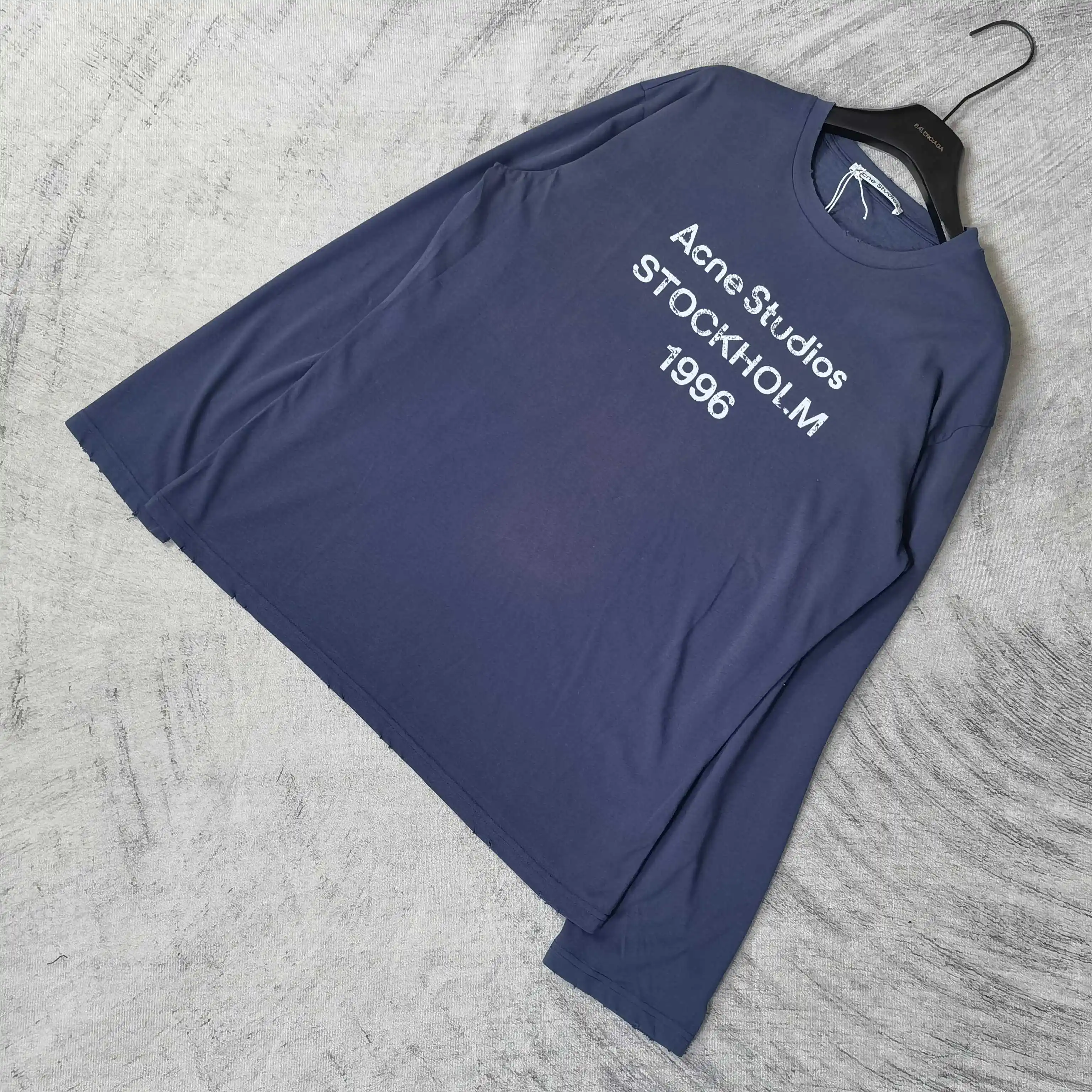 1996 Logo Long-Sleeve T-Shirt D14024564 — view 4