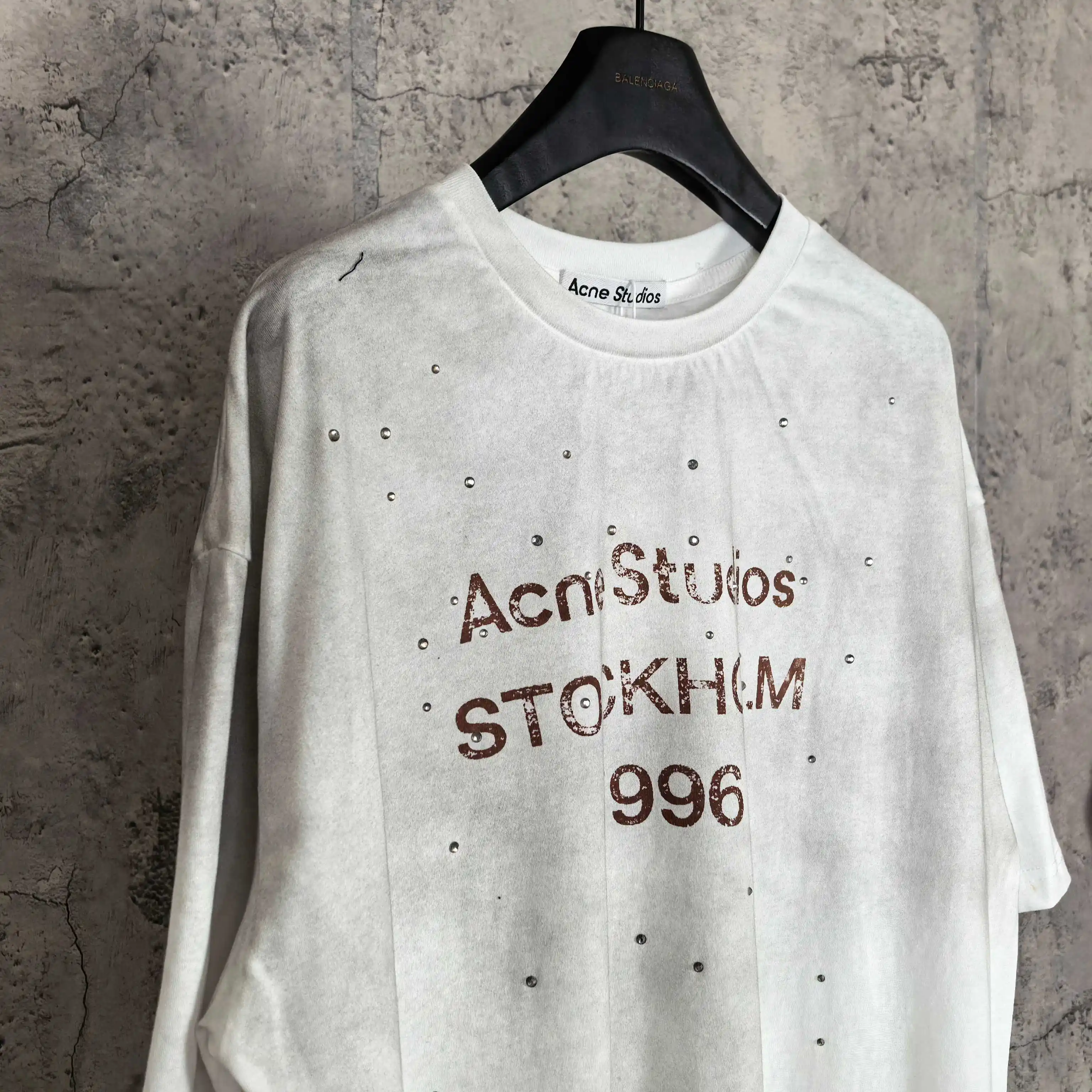 1996 Logo Rhinestone Distressed T-Shirt D14524531 — view 7