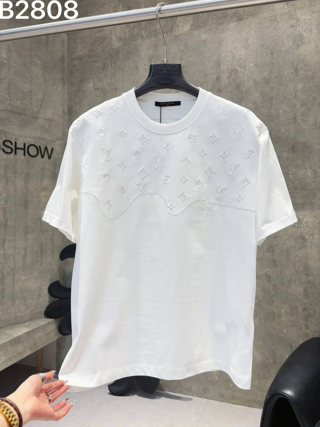 Monogram Embroidered Cotton T-Shirt D15519042 — view 2