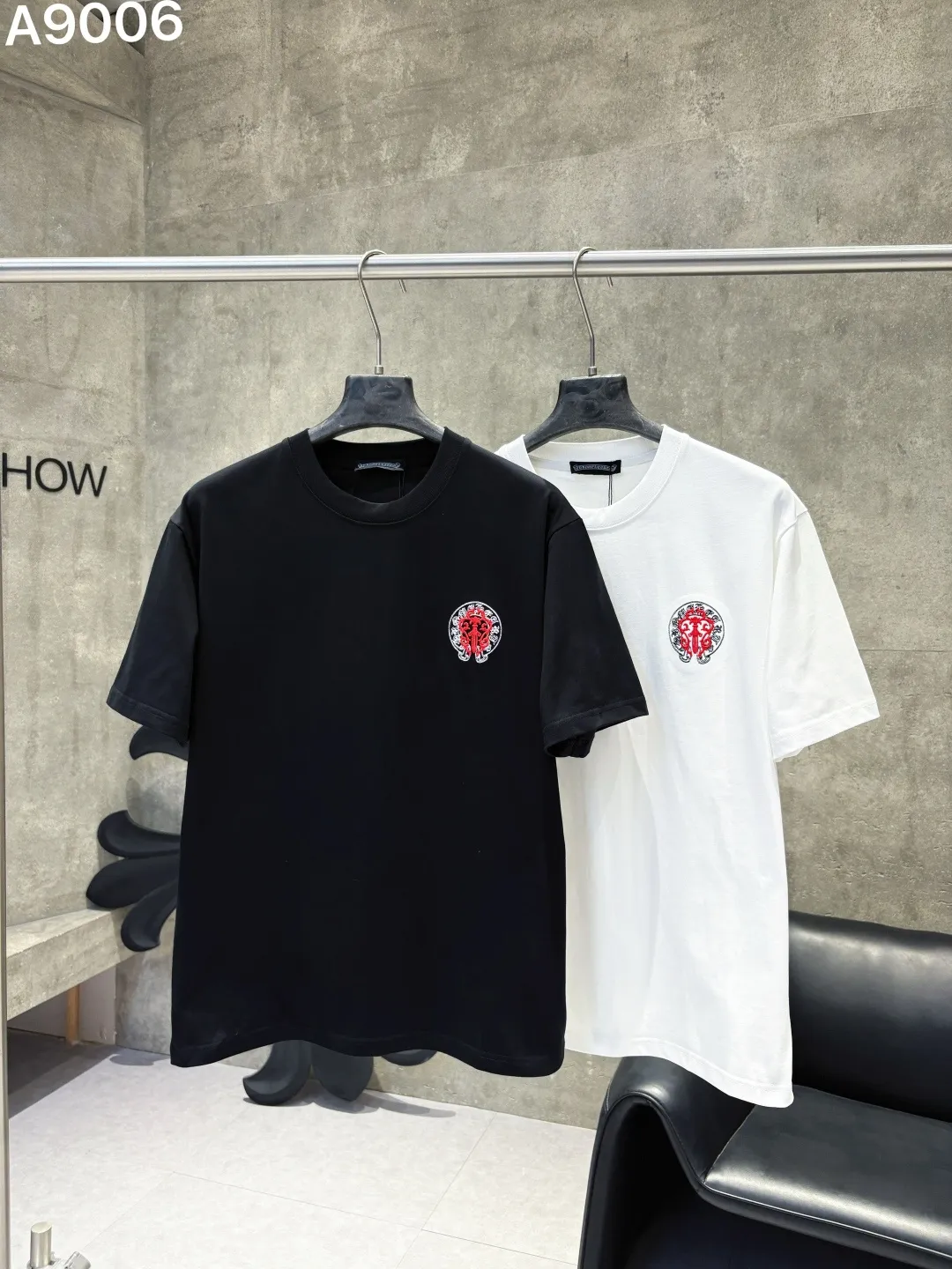 Embroidered Logo Cotton T-Shirt D16019040 — view 4