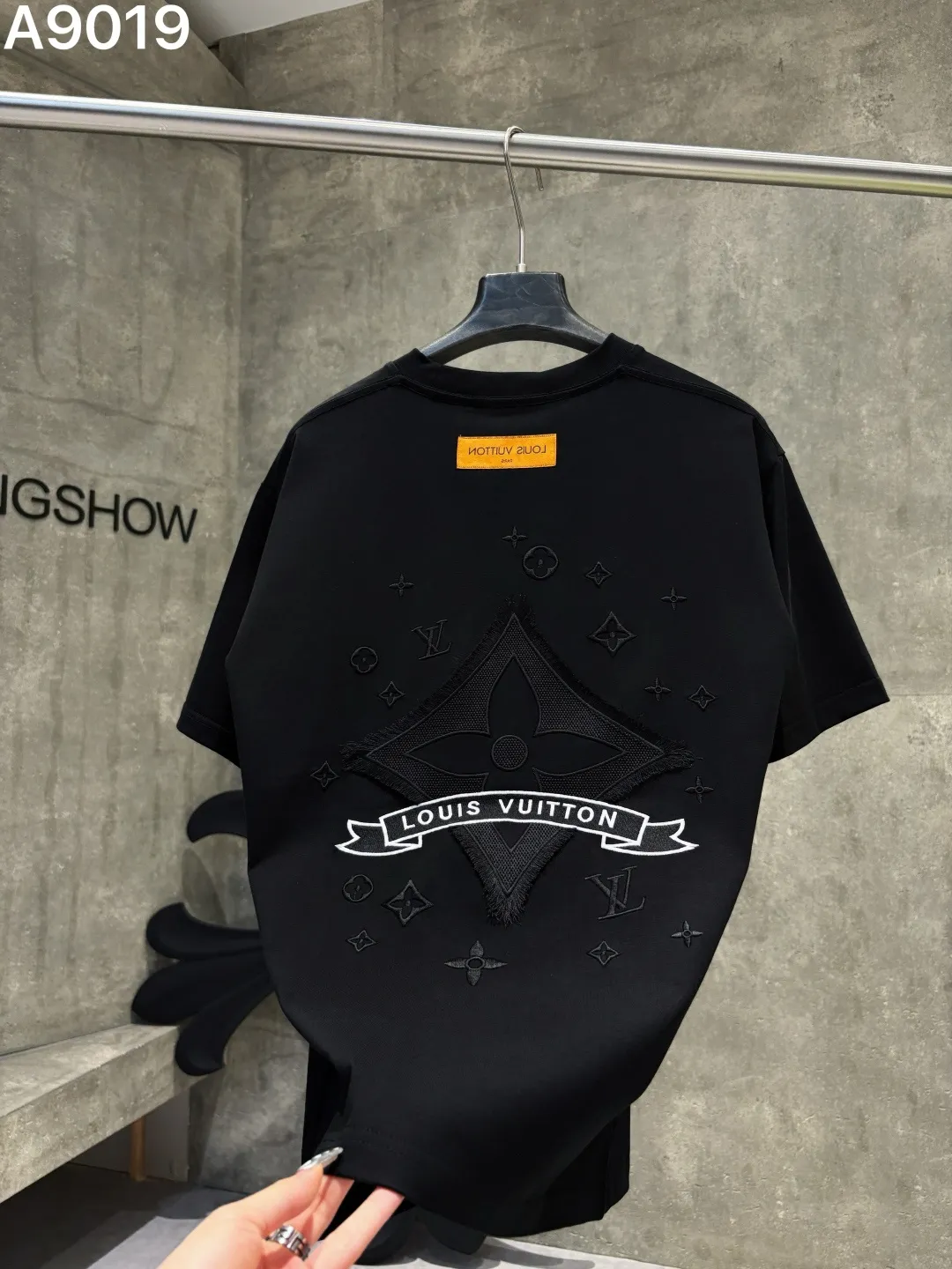 Embroidered Logo Cotton T-Shirt D16019039 — view 3
