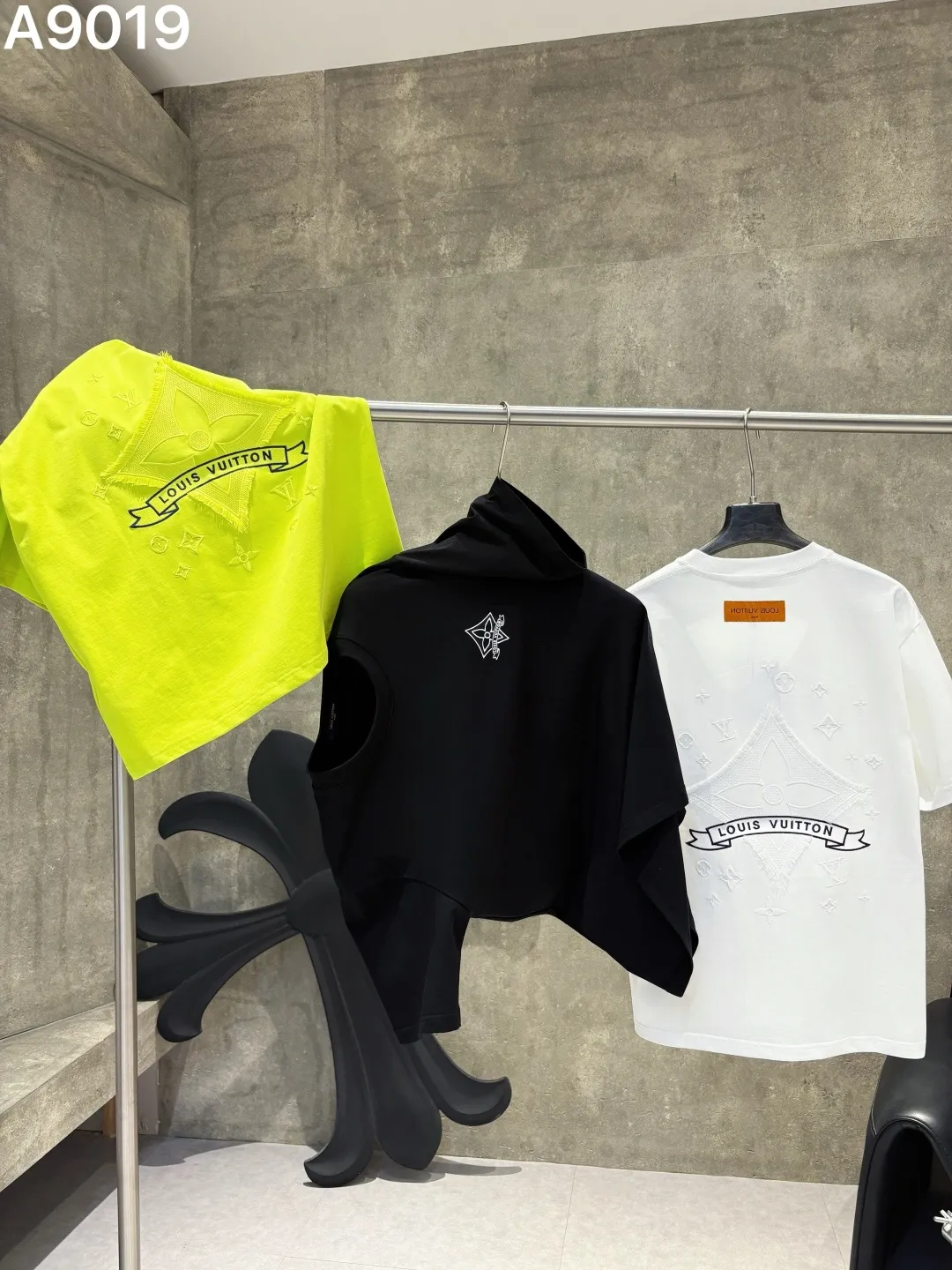 Embroidered Logo Cotton T-Shirt D16019039 — view 6