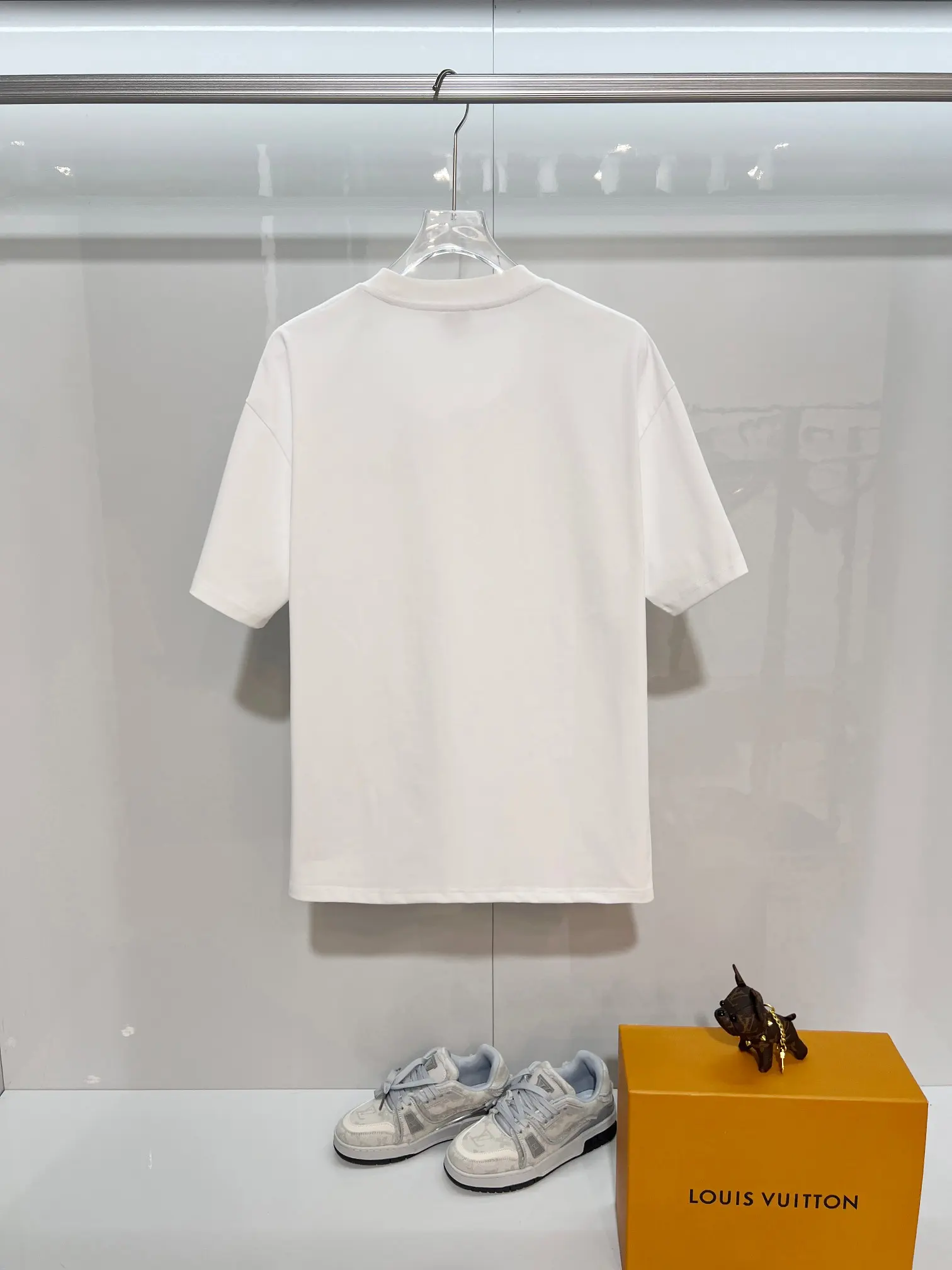 Logo-Embroidered Pocket T-Shirt D18014939 — view 2