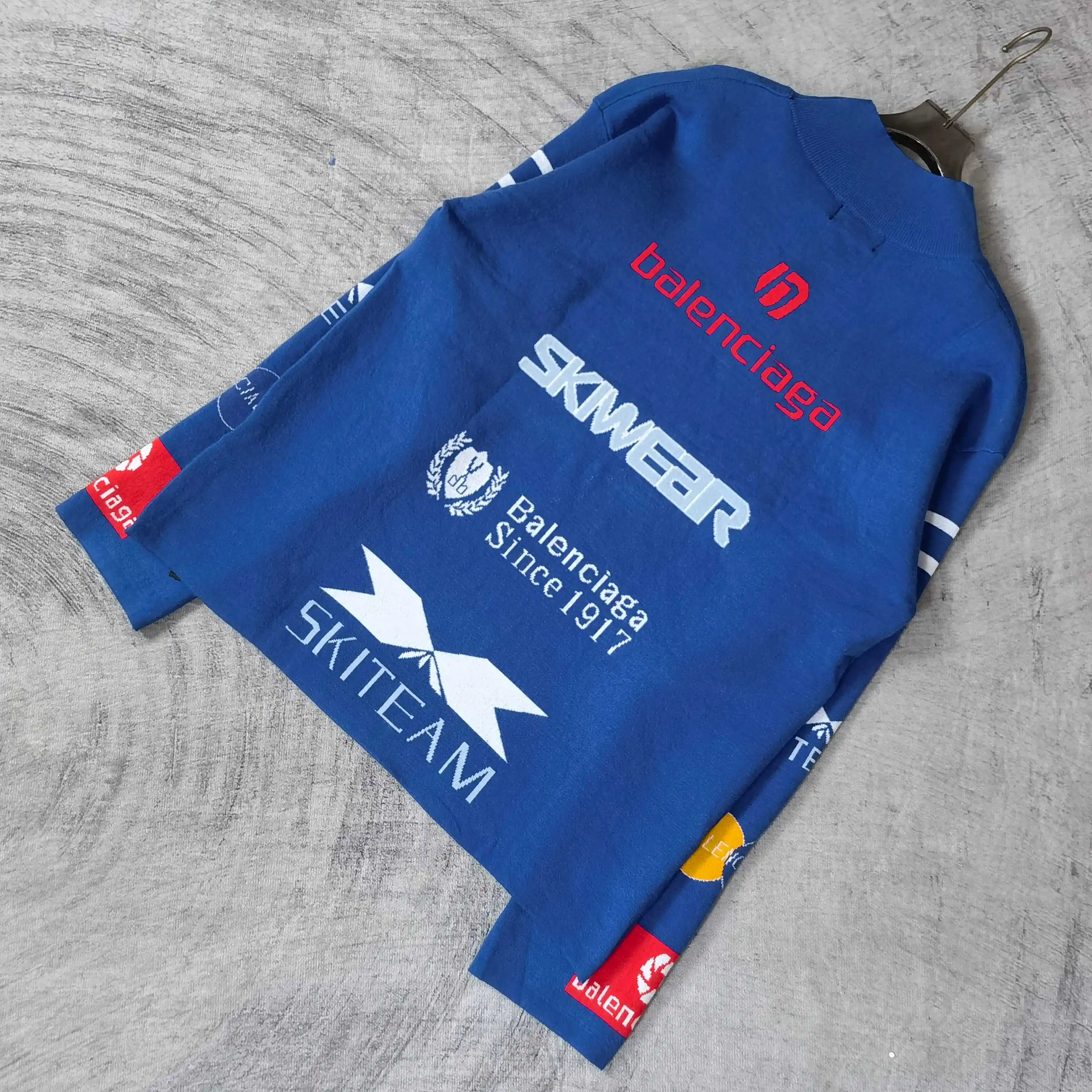 Skiwear Sponsor Logo Mock-Neck Sweater D20024463 — view 5