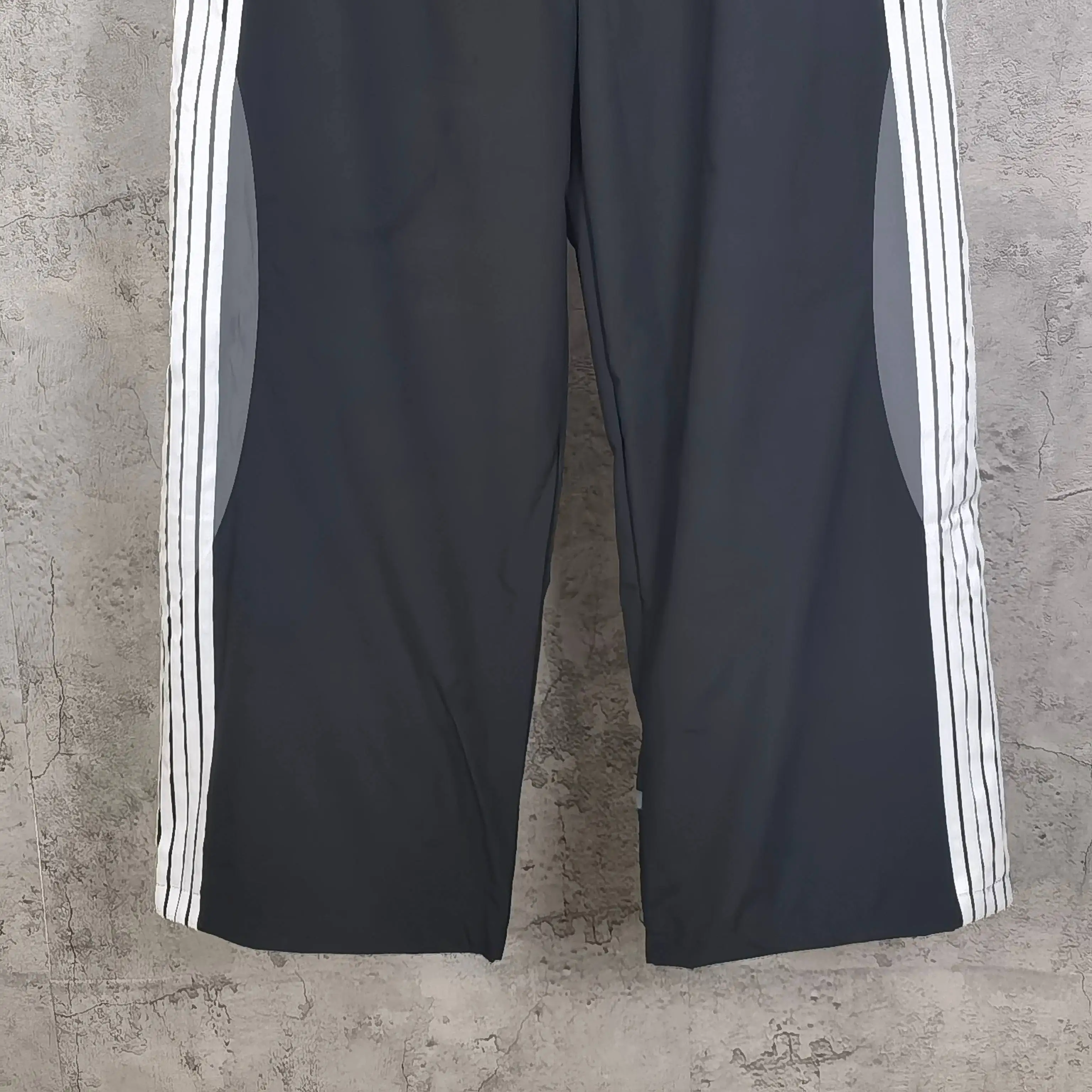 Cut-Up Double-Waistband Tracksuit Pants D22524487 — view 8